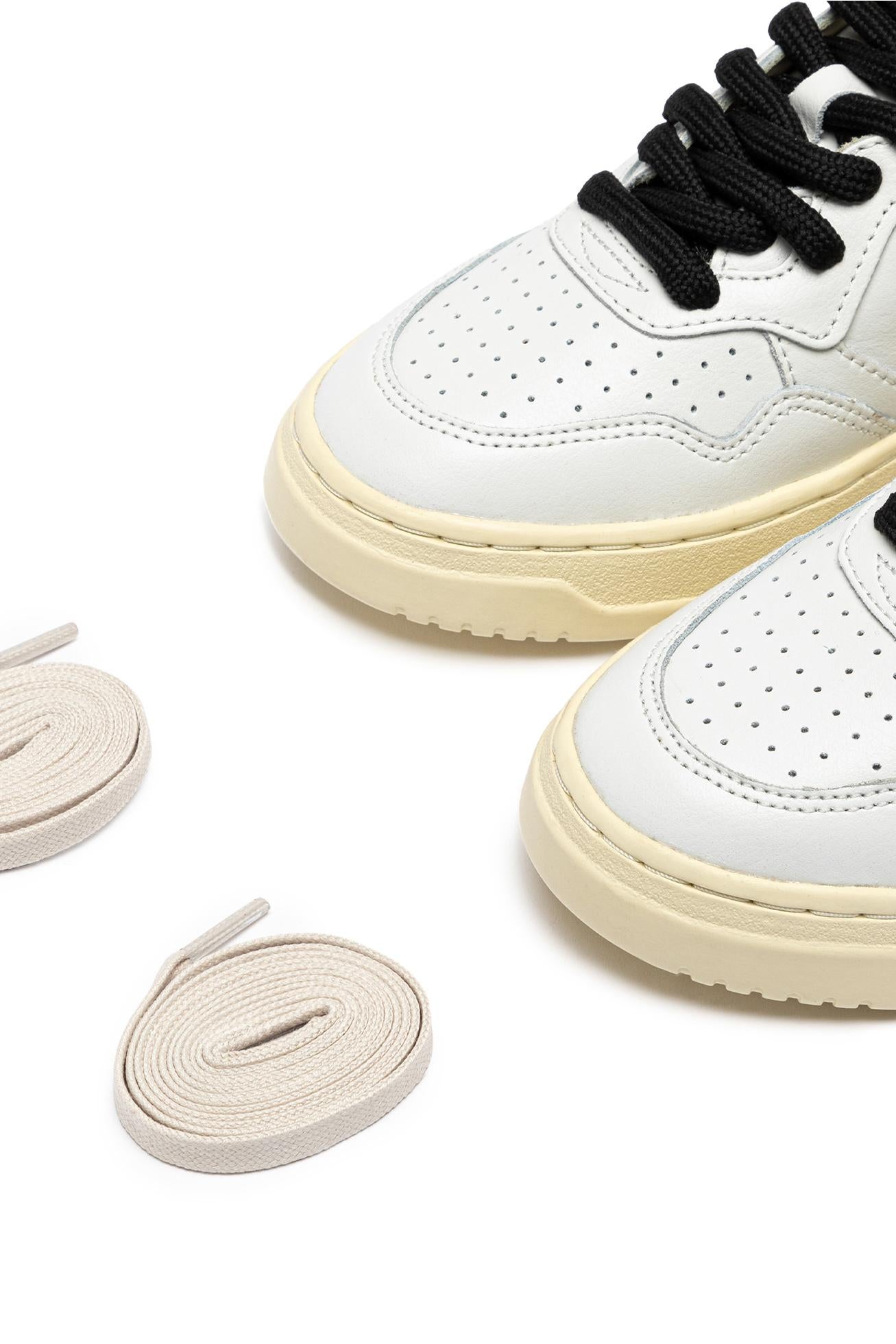 Autry Sneaker donna Medalist talloncino animalier e lacci neri AULW OC01 WHT/LEOP 