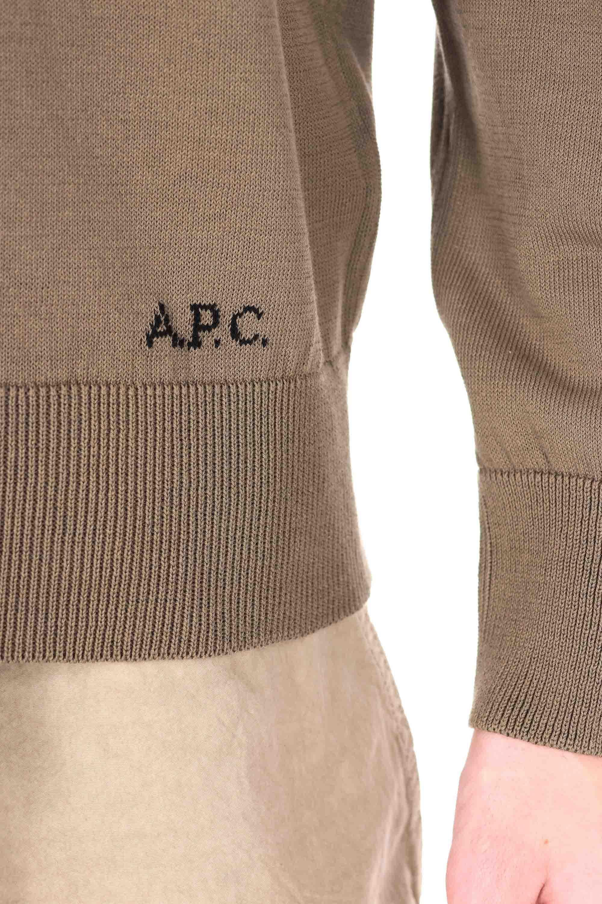 A.P.C. Maglia girocollo in cotone con logo A.P.C COEZJ-H23455/2 PKB-KAKI CHINE 