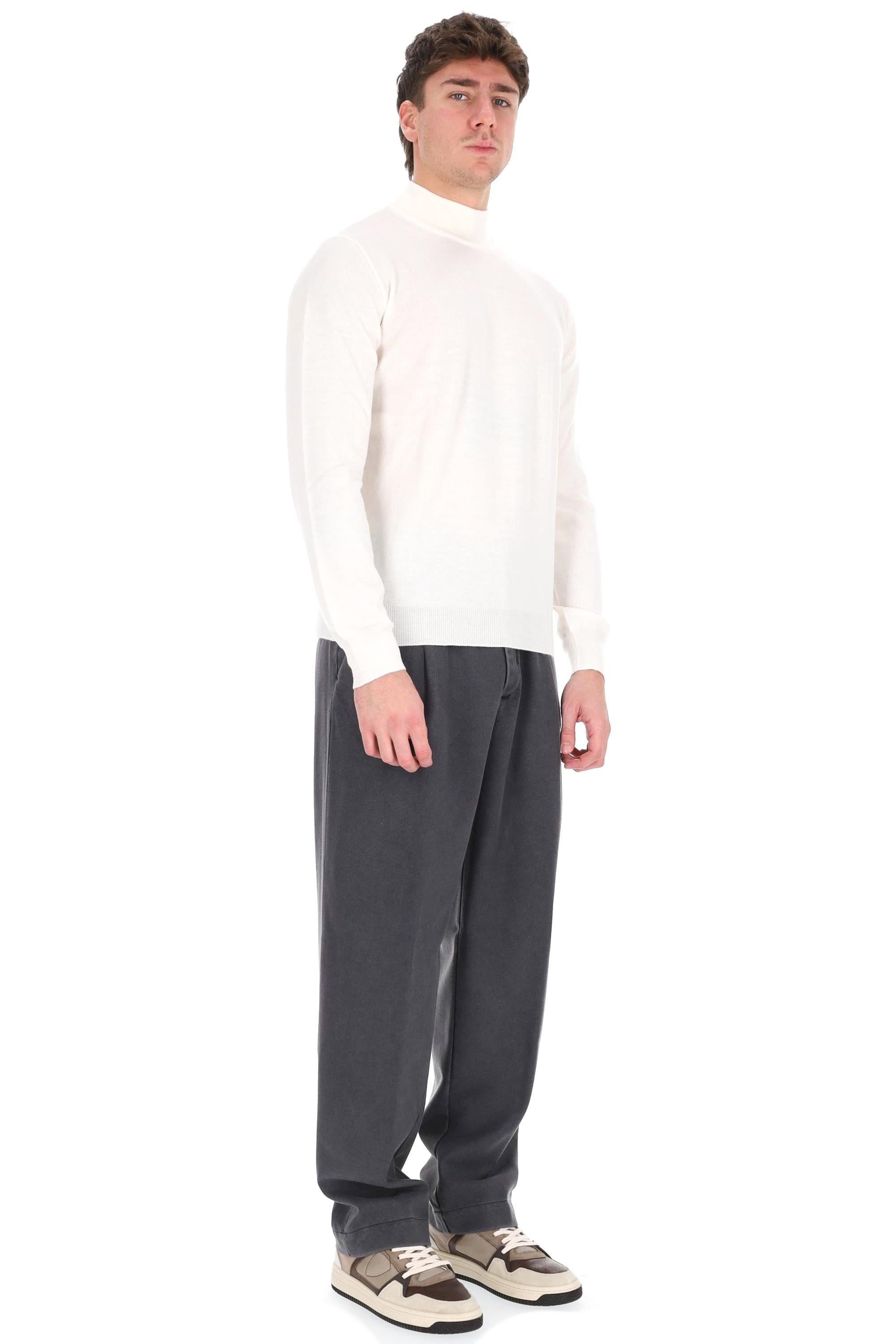 Tagliatore Maglia lupetto in lana merino extrafine mod. Lionel GSI25-01 25I061 005 