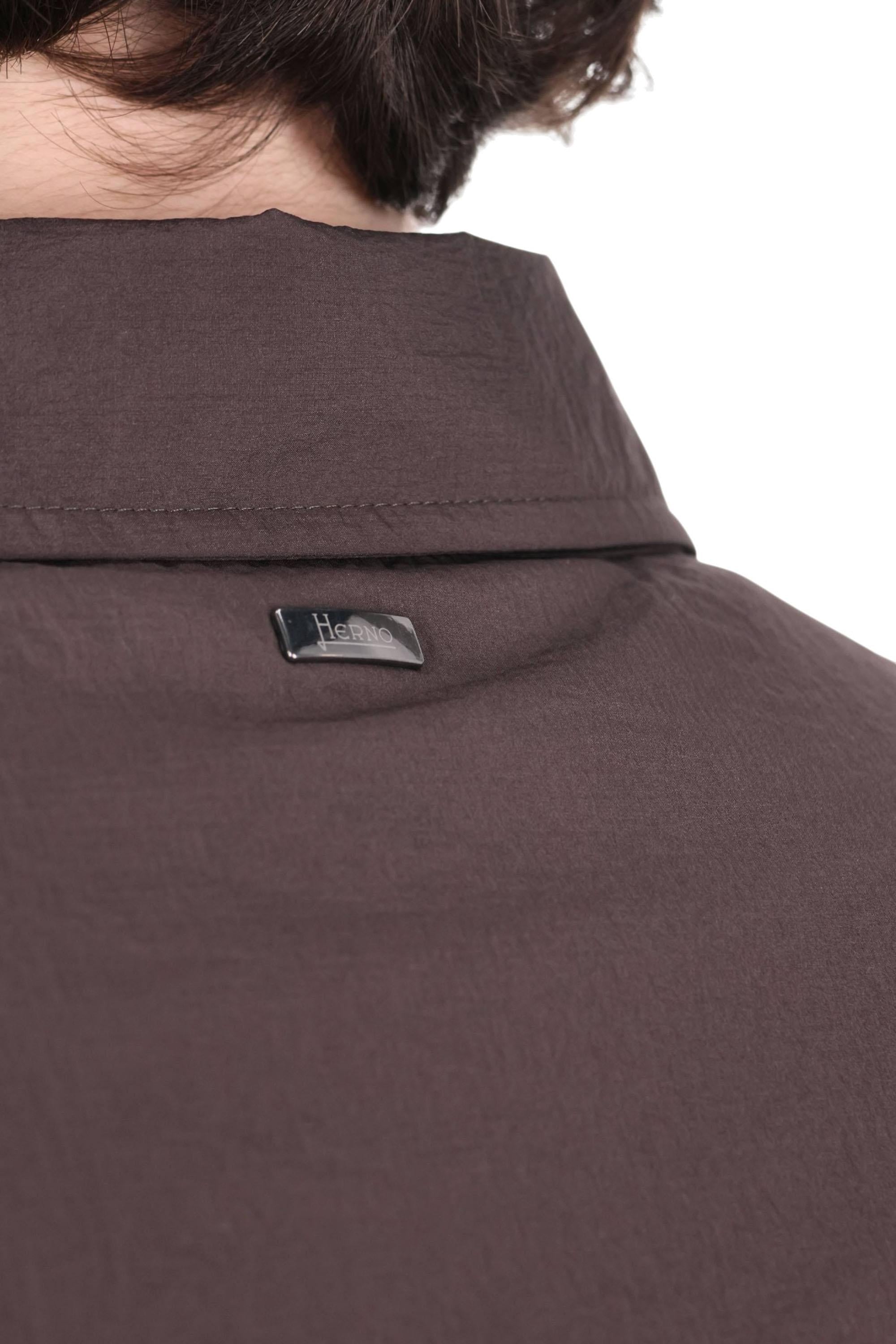 Herno Overshirt superlight in nylon goffrato GI000646U 8800 