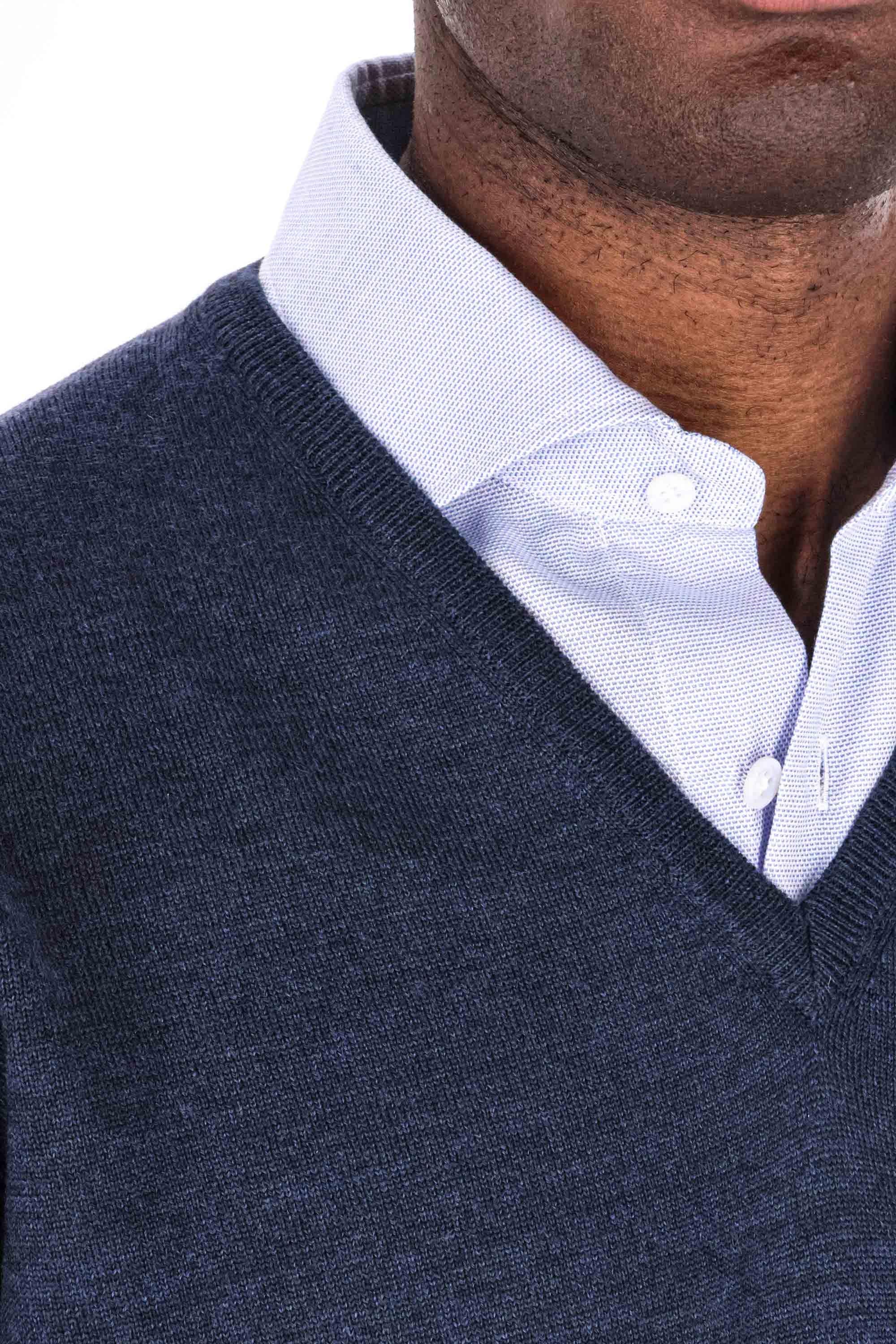 Maglia scollo V in lana vergine 1429055515 0595 595 Barba 