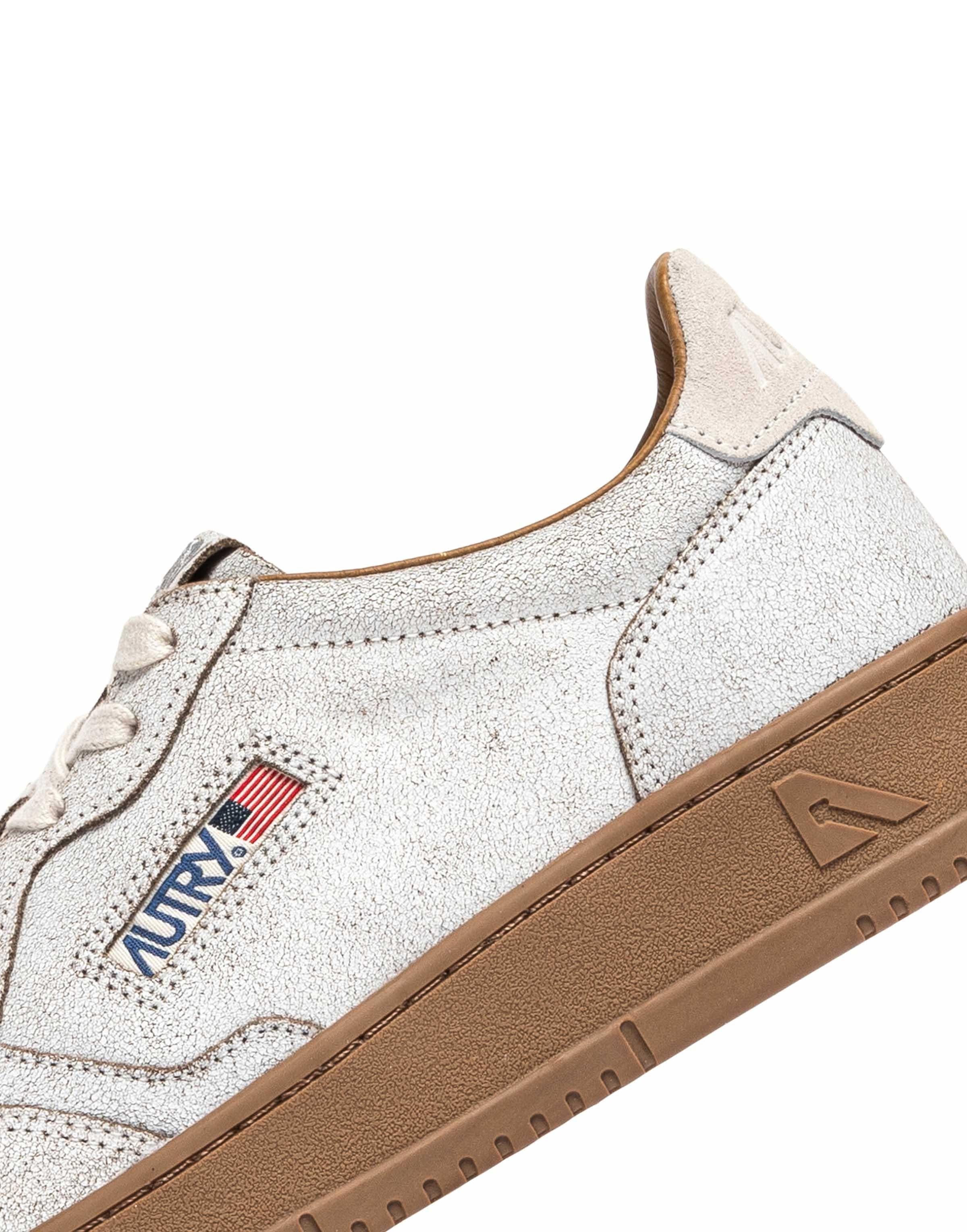 Autry Sneaker in pelle craclè modello Medalist AULM RA02 WHT/TOBACCO 