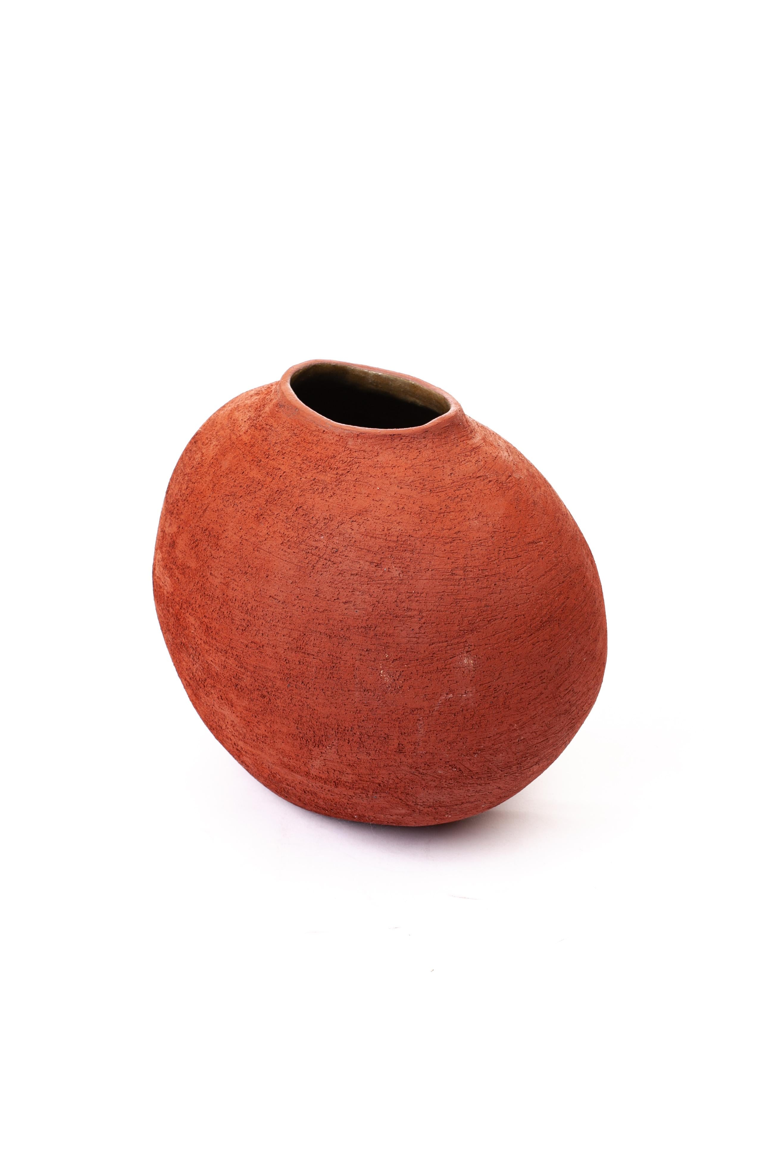 Vaso artigianale in argilla E77ACCE10 ACC0E003 09 Eleventy 