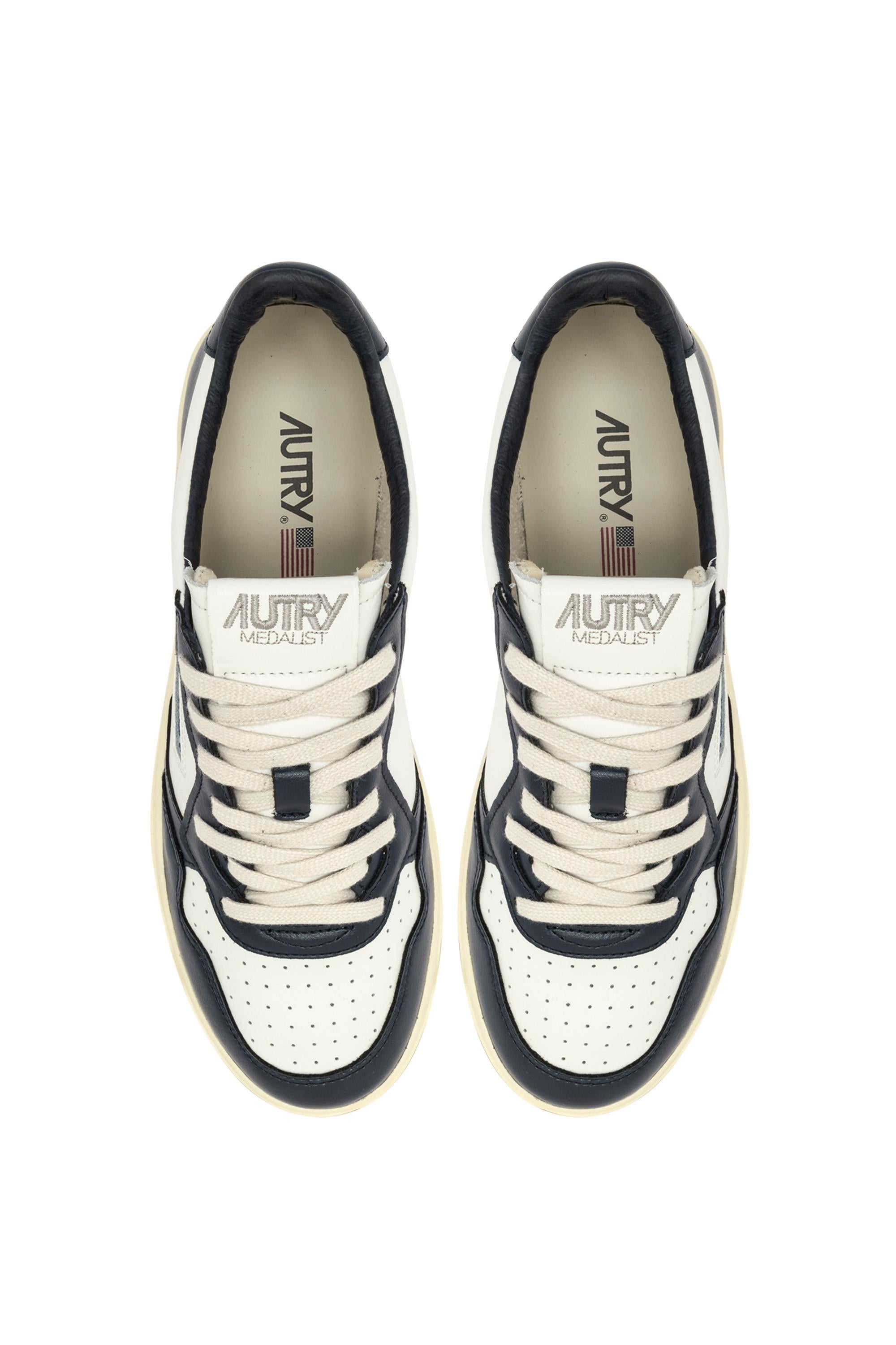 Sneaker Medalist bicolor in pelle AULM - WB04 WHT/BLUE Autry 
