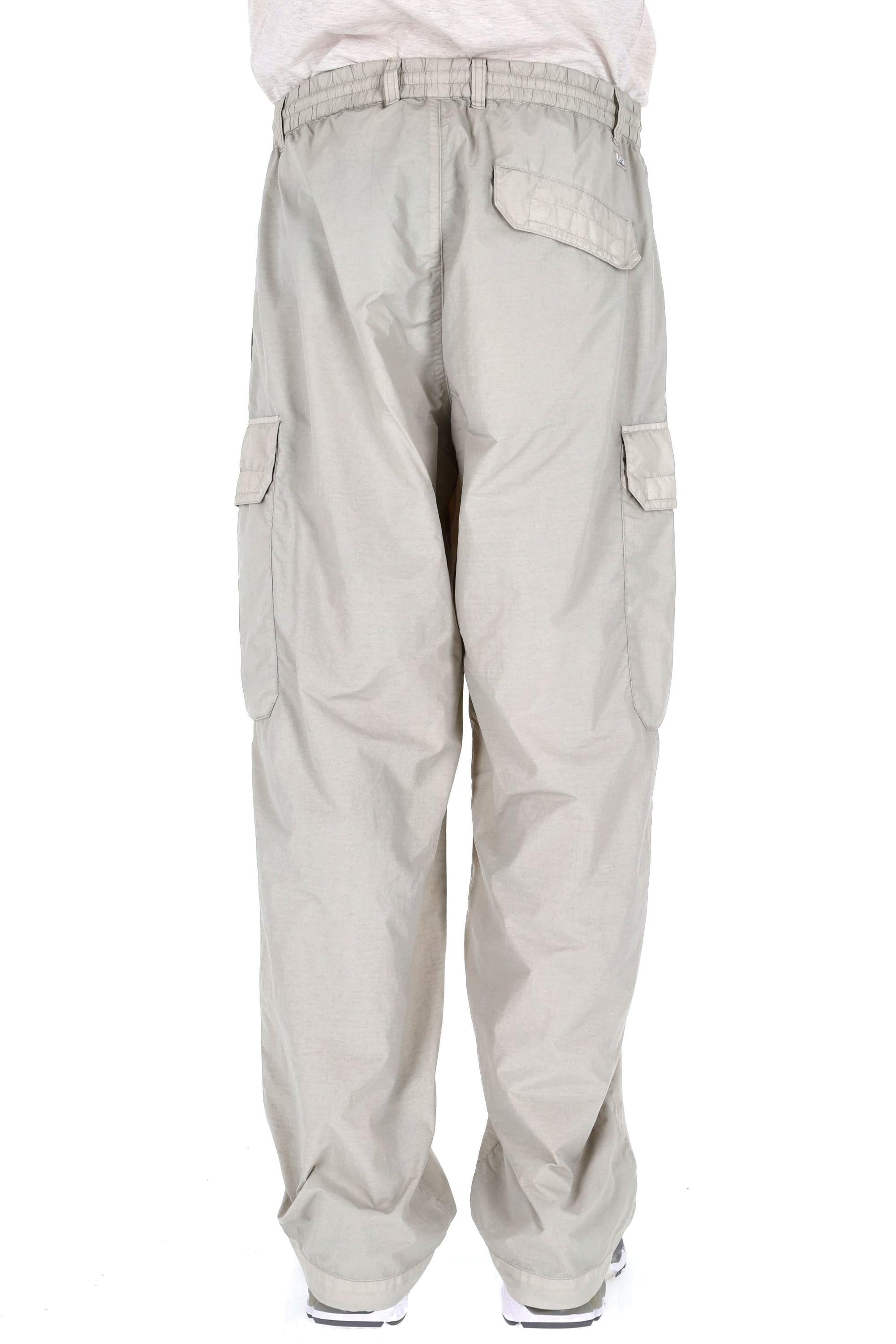 CP Company Pantalone cargo in flatt nylon MPA140A00 5991G 904 