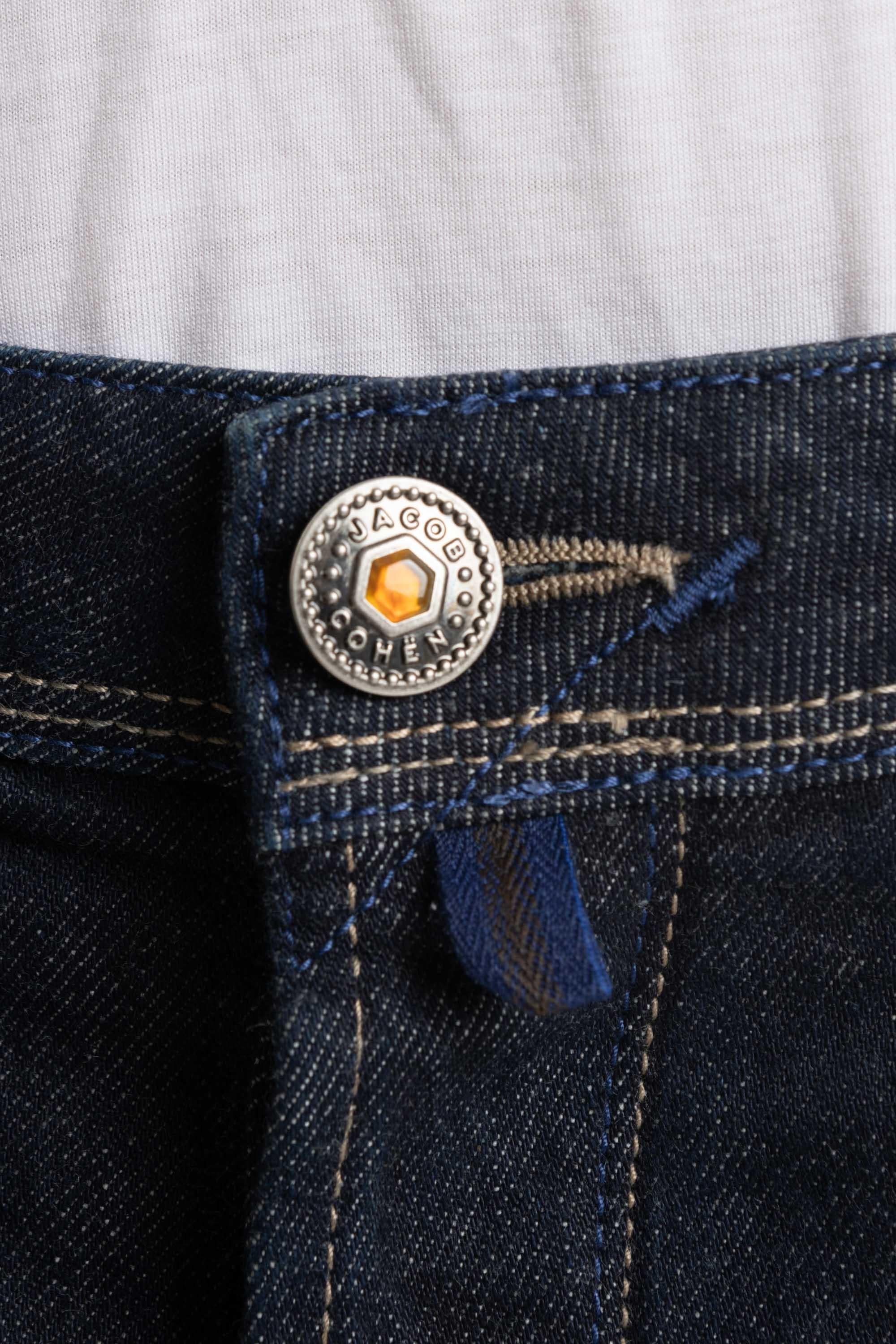 Jacob Cohen Jeans lavaggio scuro etichetta in cavallino e ambre modello Scott M15 39 S 3583 SCOTT 890D 