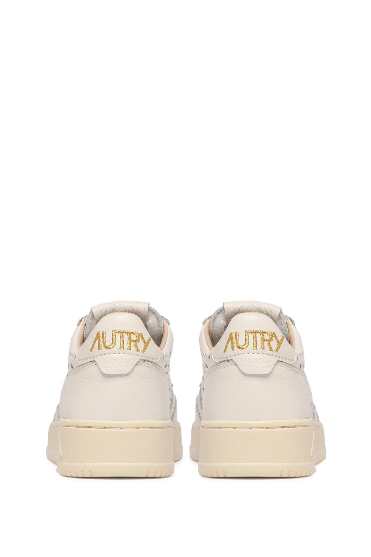 Autry Sneaker donna Medalist in pelle traforata AULW FA04 CREAM 