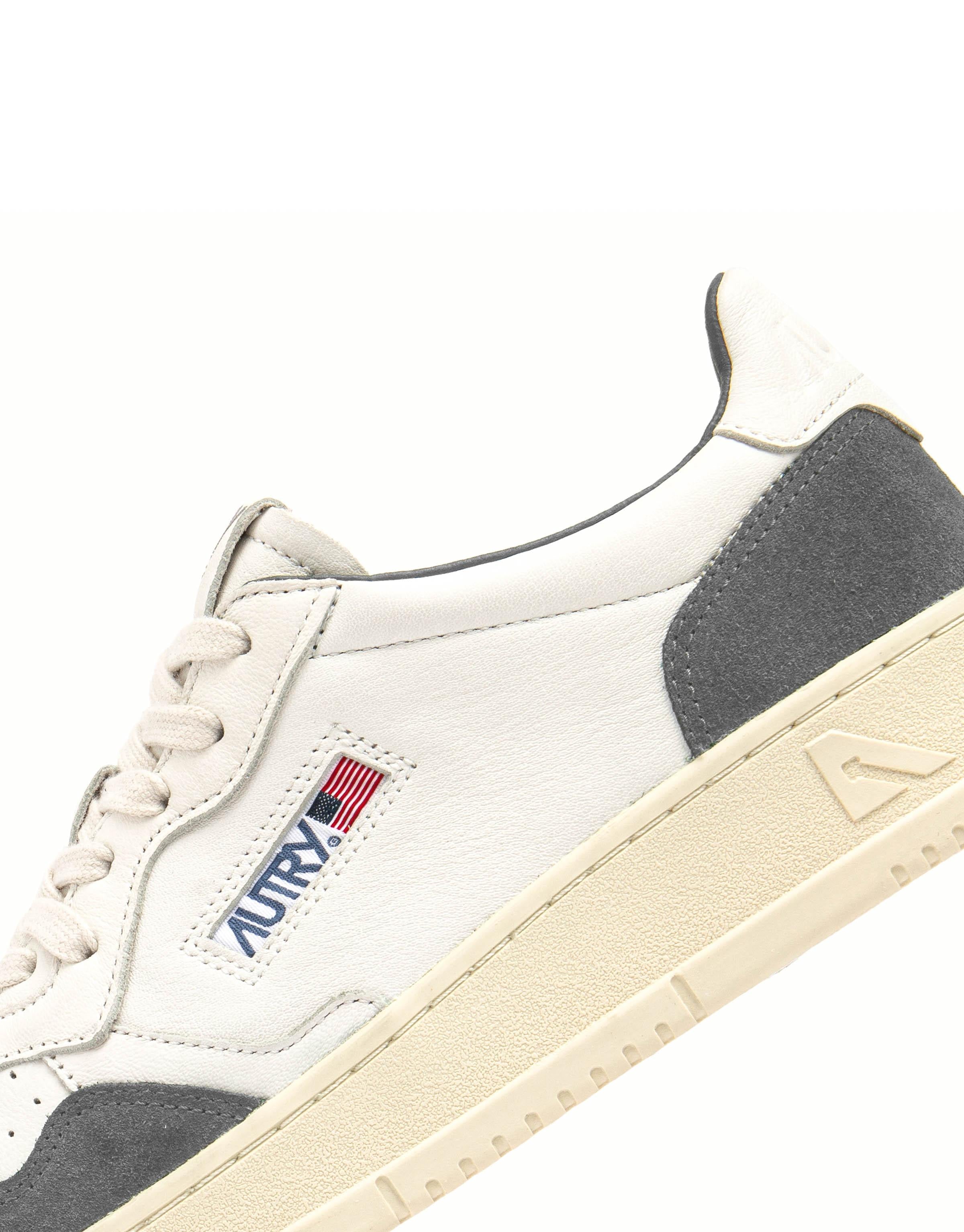 Sneaker bimateriale in pelle di capra e camoscio AULM GS45 WHT/MOREL Autry 