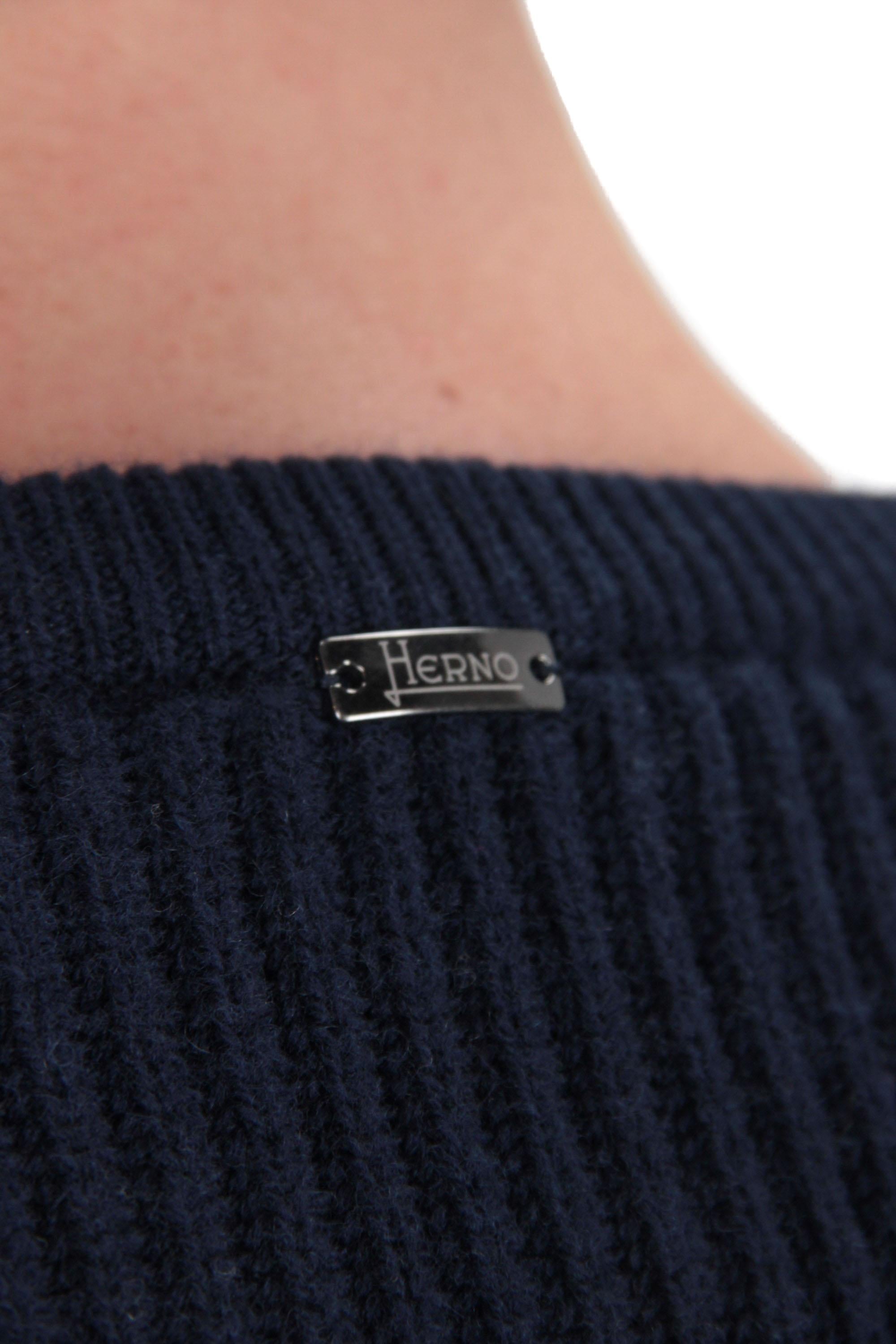 Maglia girocollo in lana-cashmere a coste MG000146U 9200 Herno 