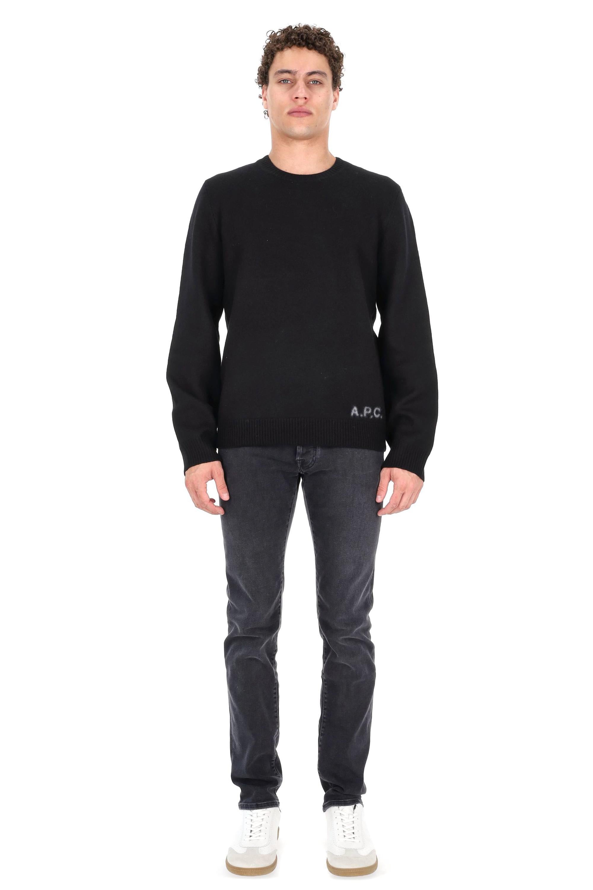 A.P.C. Maglia girocollo in lana con logo modello Edward WVBDJ-H23059 LZZ-NOIR 