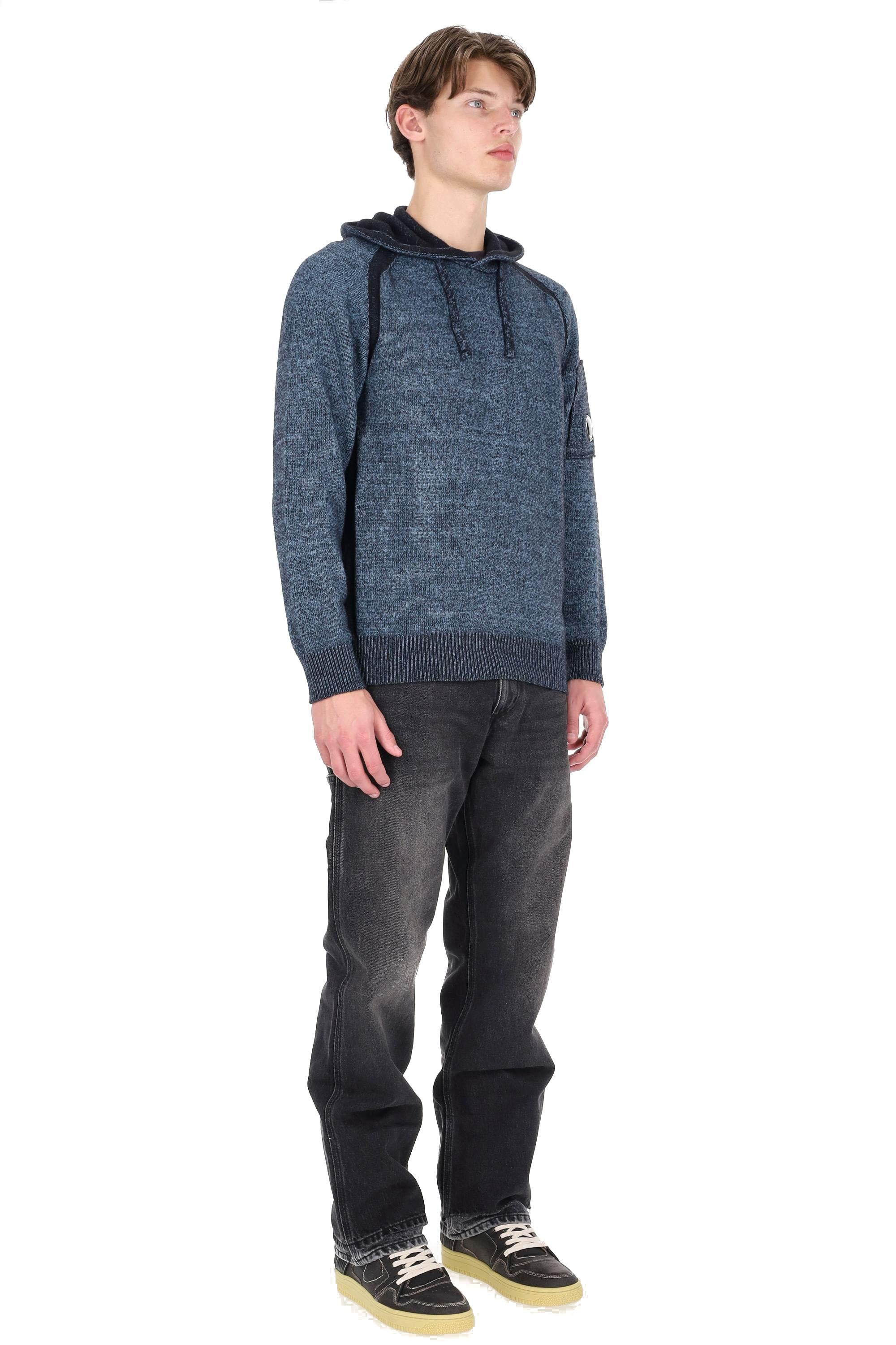 CP Company Maglia-felpa in lana moulinè con cappuccio MKN254A00-6170A 815 