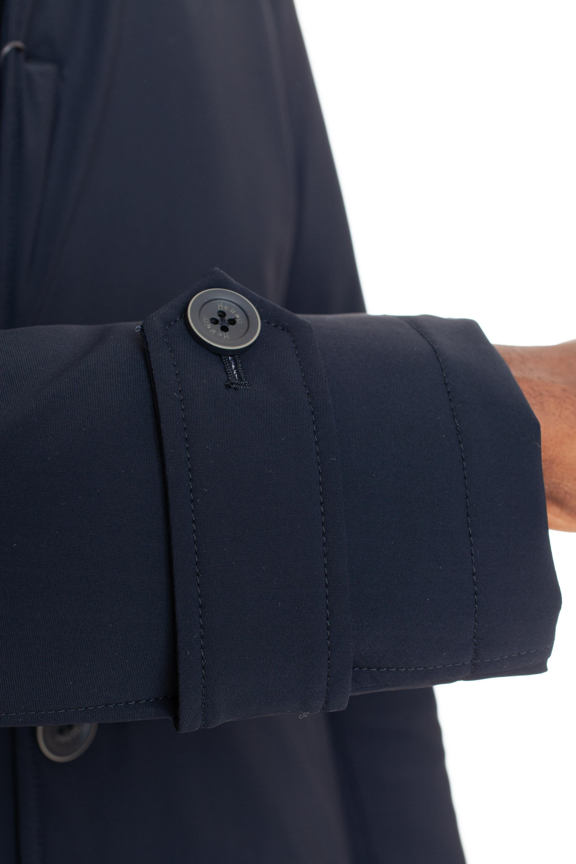 Cappotto in nylon stretch linea Sub Zero PI0667U-12346S 9200 Herno 
