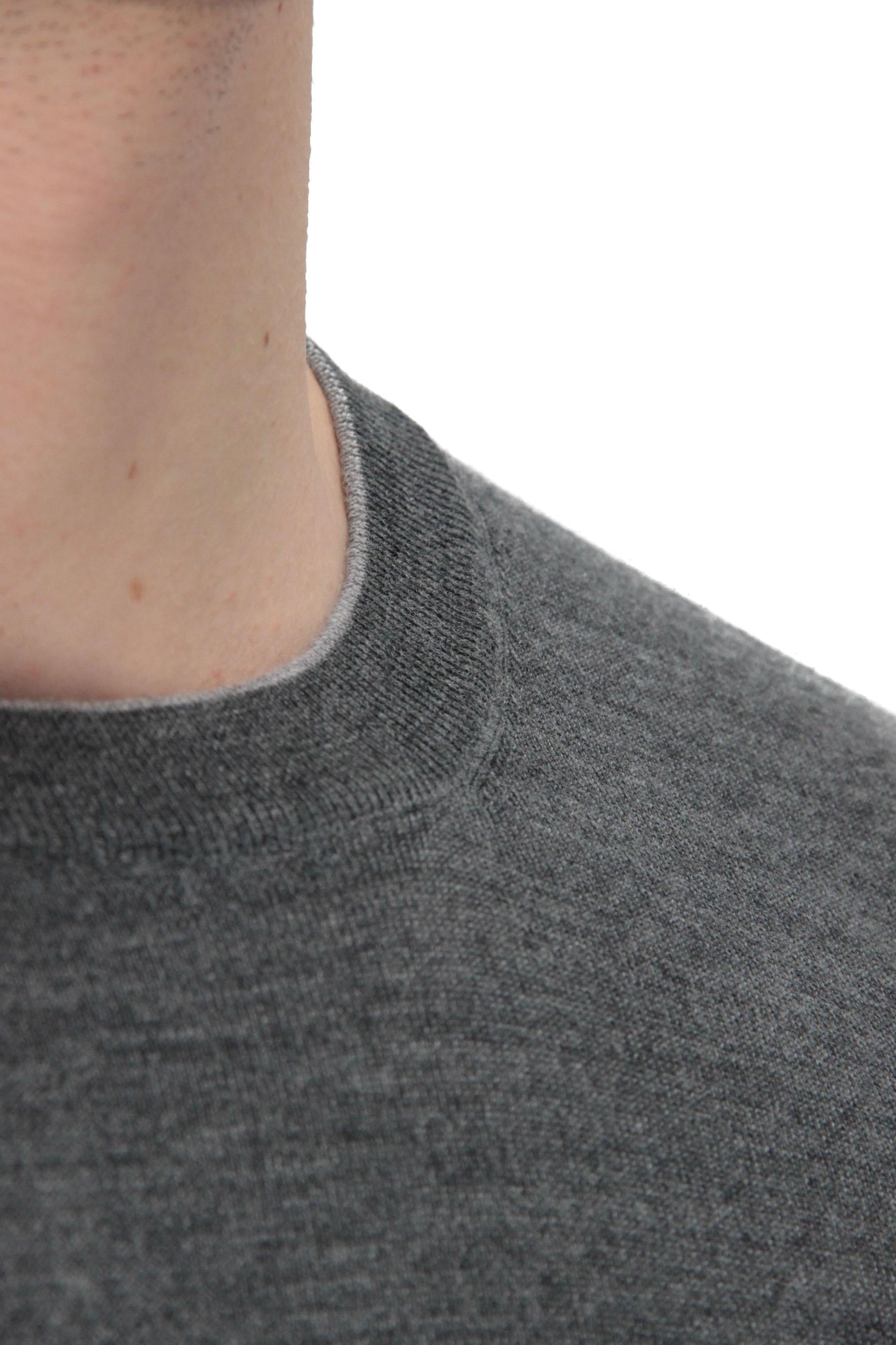 Maglia girocollo in lana-cashmere in finezza M2400100/2 C079C Brunello Cucinelli 