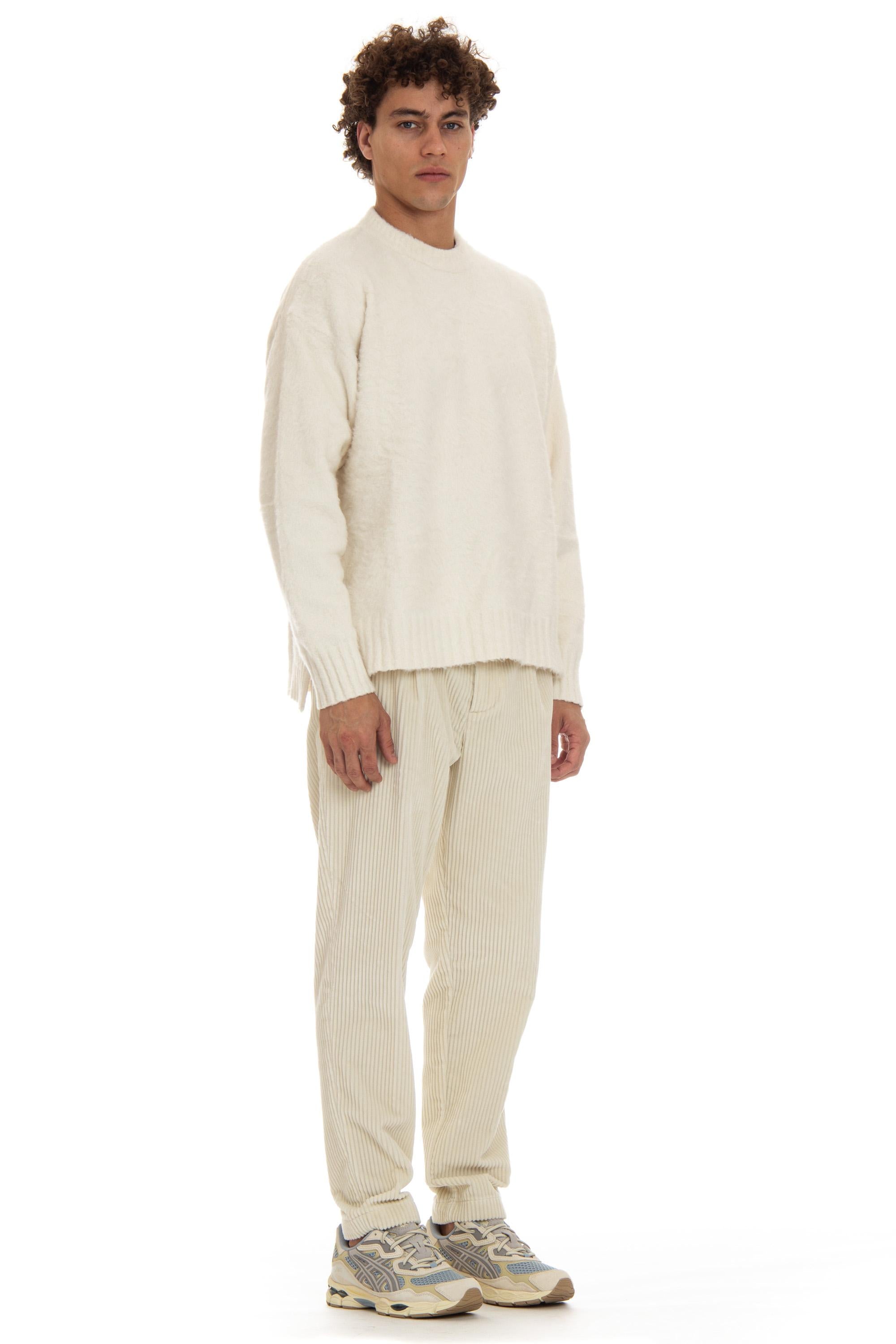 Maglia girocollo oversize in cotone con spacchi RA5301 RA4502 Roberto Collina 