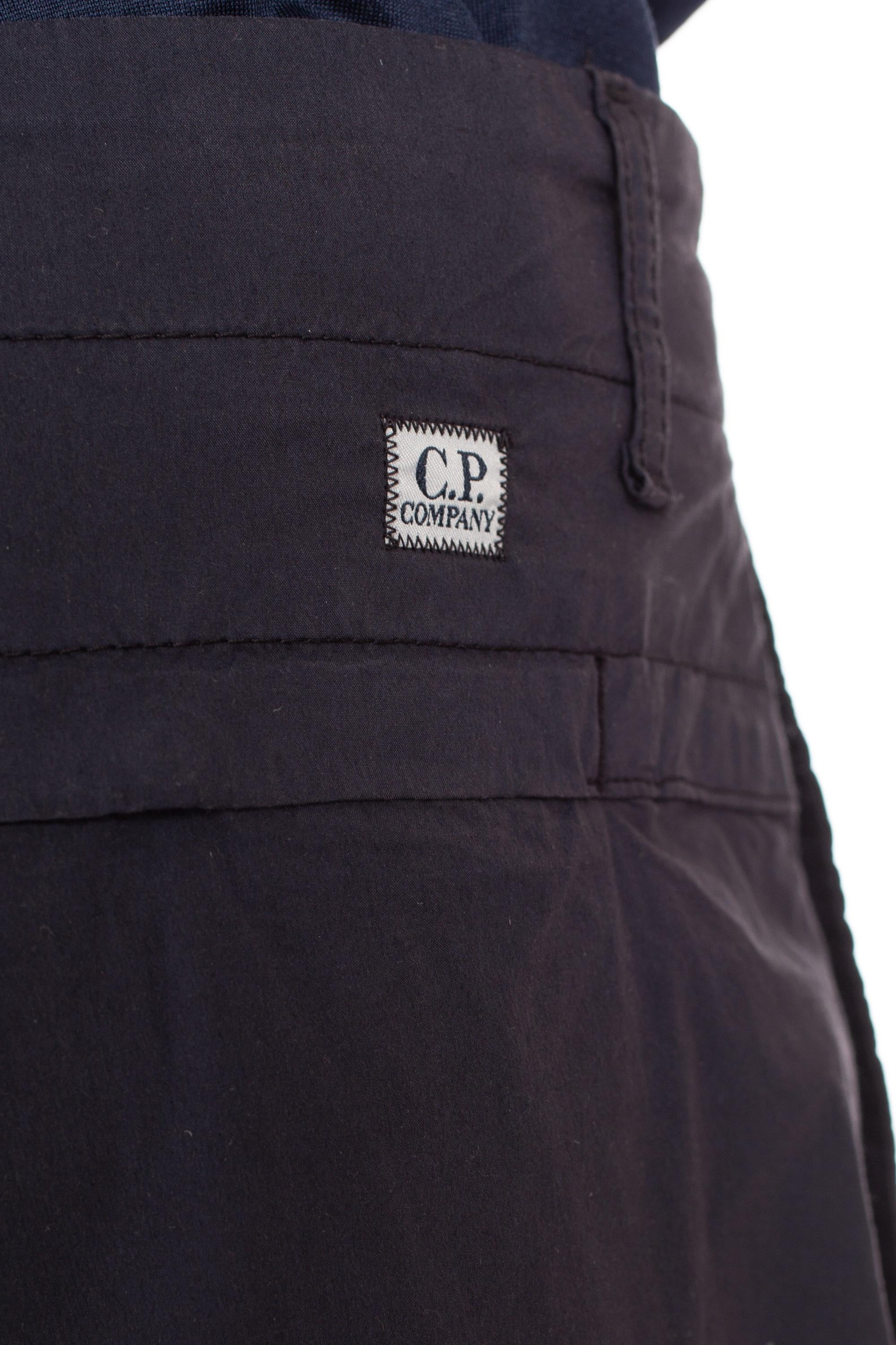 CP Company Bermuda cargo in cotone-nylon 50 fili CMBE292A-006439G 888 