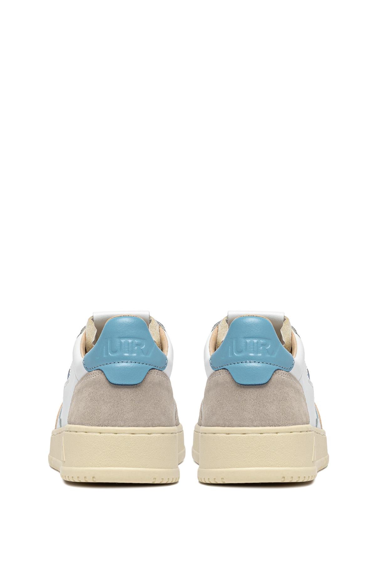 Autry Sneaker Medalist bimateriale con talloncino azzurro AULM LS12 WHT/FORGET 