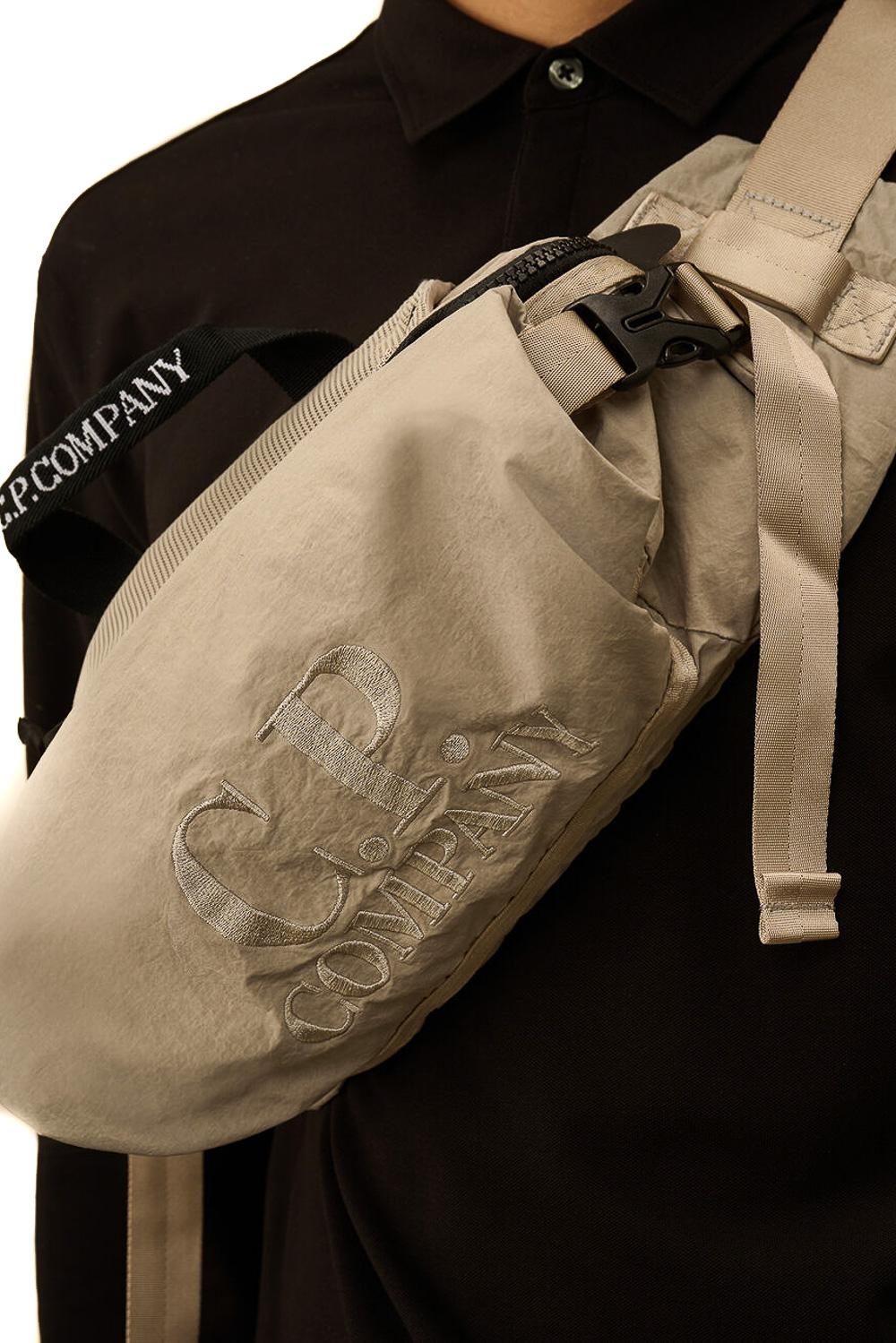 CP Company Waist bag in nylon paper touch MAC194A11-0188G 331 