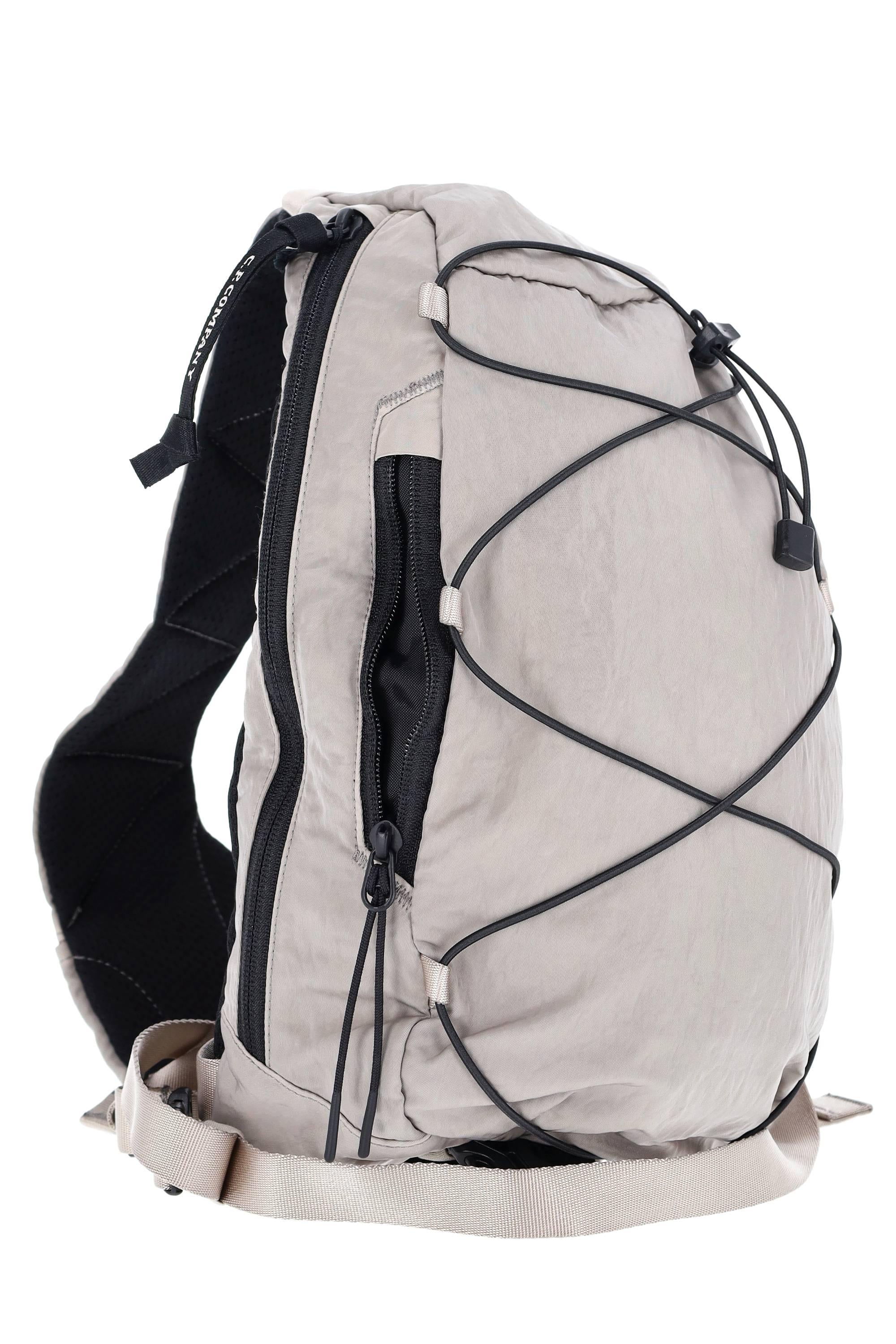 CP Company Back pack in Nylon-b 20CMAC735A 005269G/2 904 