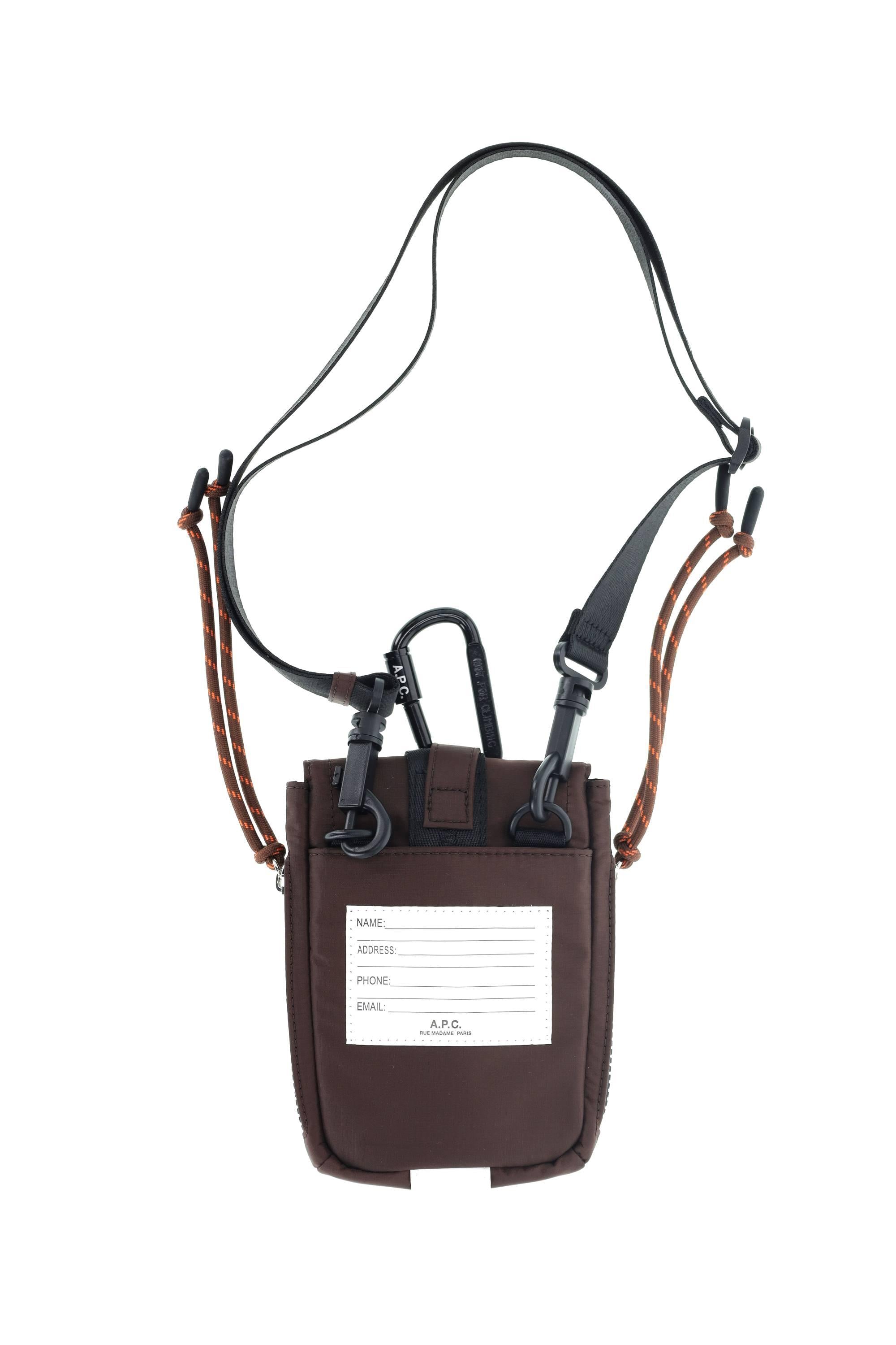 A.P.C. Crossbody pouch trek PAAGS-H61733 CAA-MARRON 
