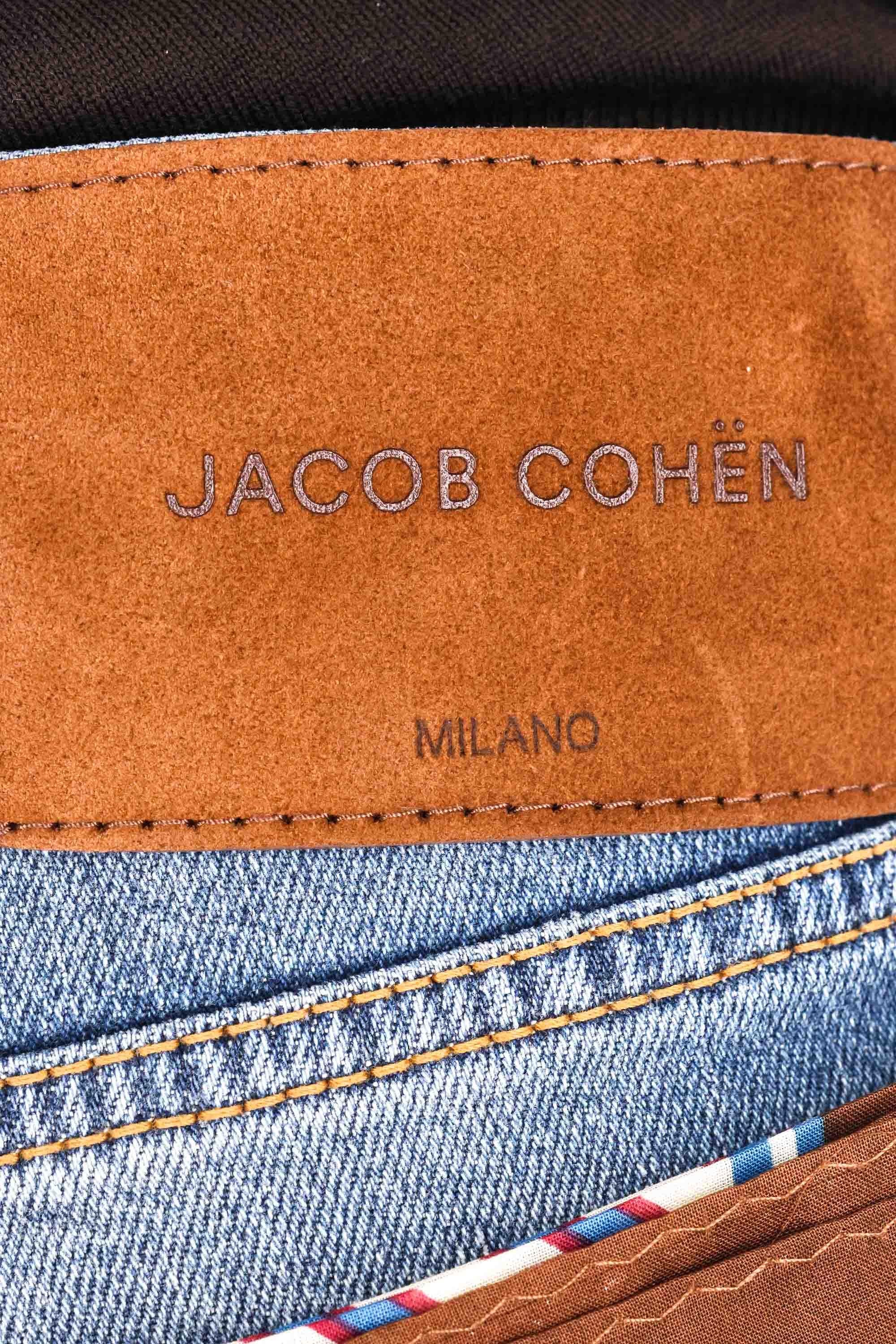 Jeans con etichetta camoscio modello Jude JUM_QE033-075-S4259 200D Jacob Cohen 