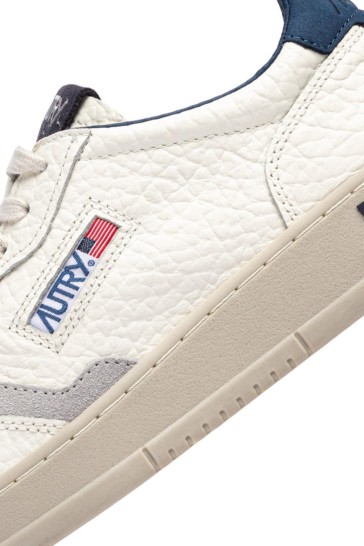 Autry Sneaker Medalist in pelle elephant talloncino blu AULM NE12 ENBLU/PERIS 