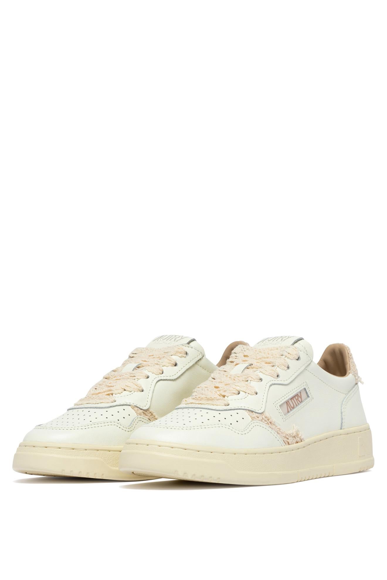 Autry Sneaker donna Medalist in pelle con dettagli macrame AULW MJ01 MRSH/ECRU 