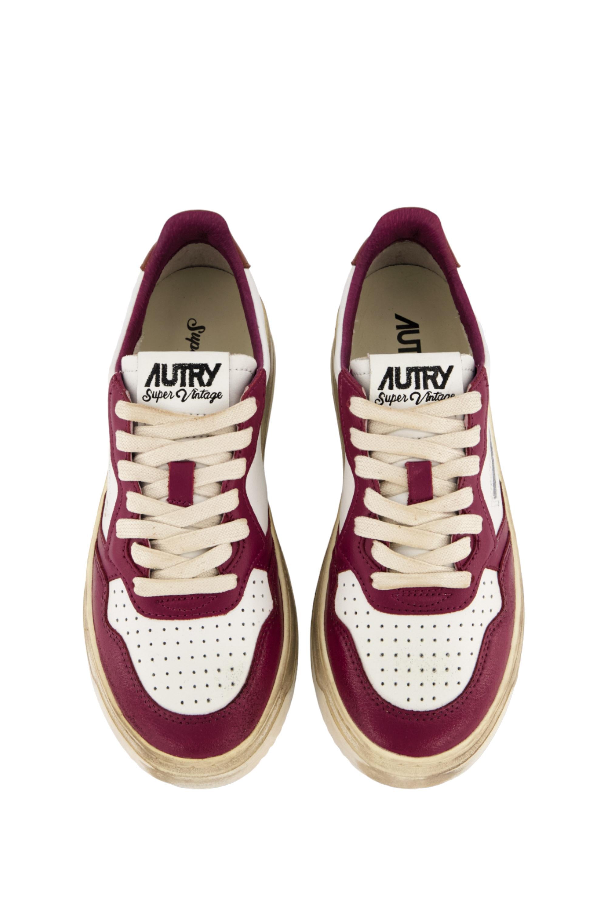 Autry Sneaker donna super vintage in pelle AVLW SV40 RSPRYRD/CSHL 