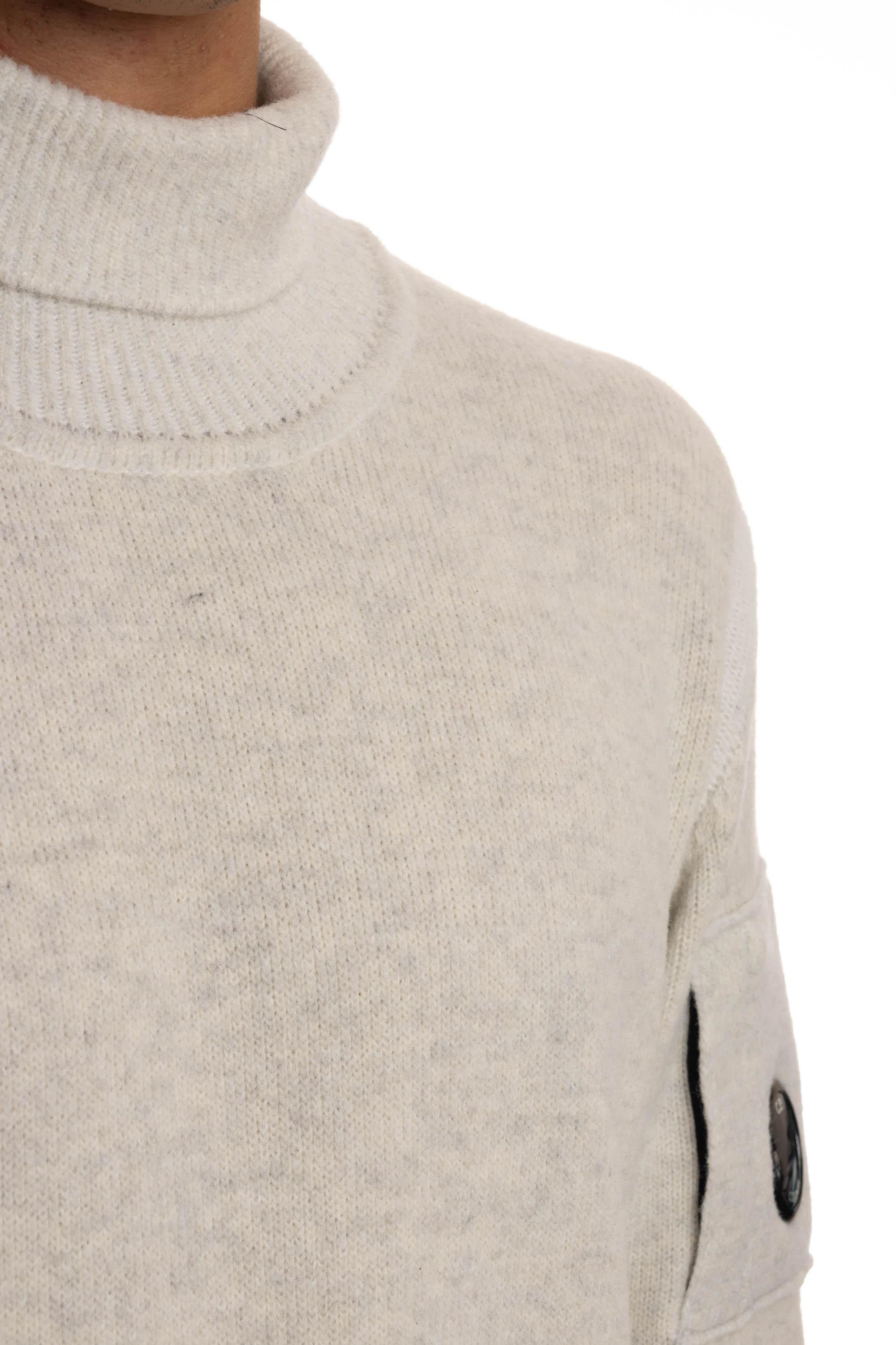 CP Company Maglia dolcevita lavorazione moulinè CMKN257A 006170A/2 M12 