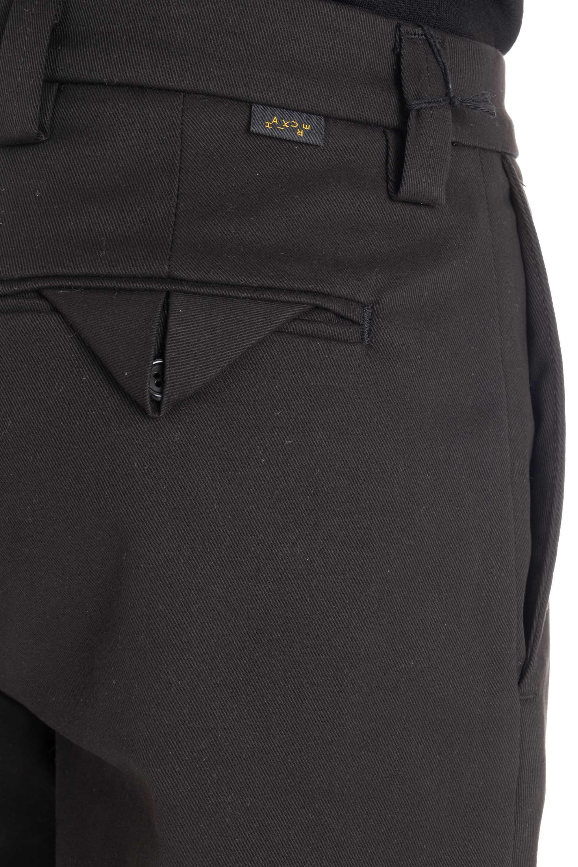 Haikure Pantalone chino modello Mason 03152GS036TP/2 C0100 