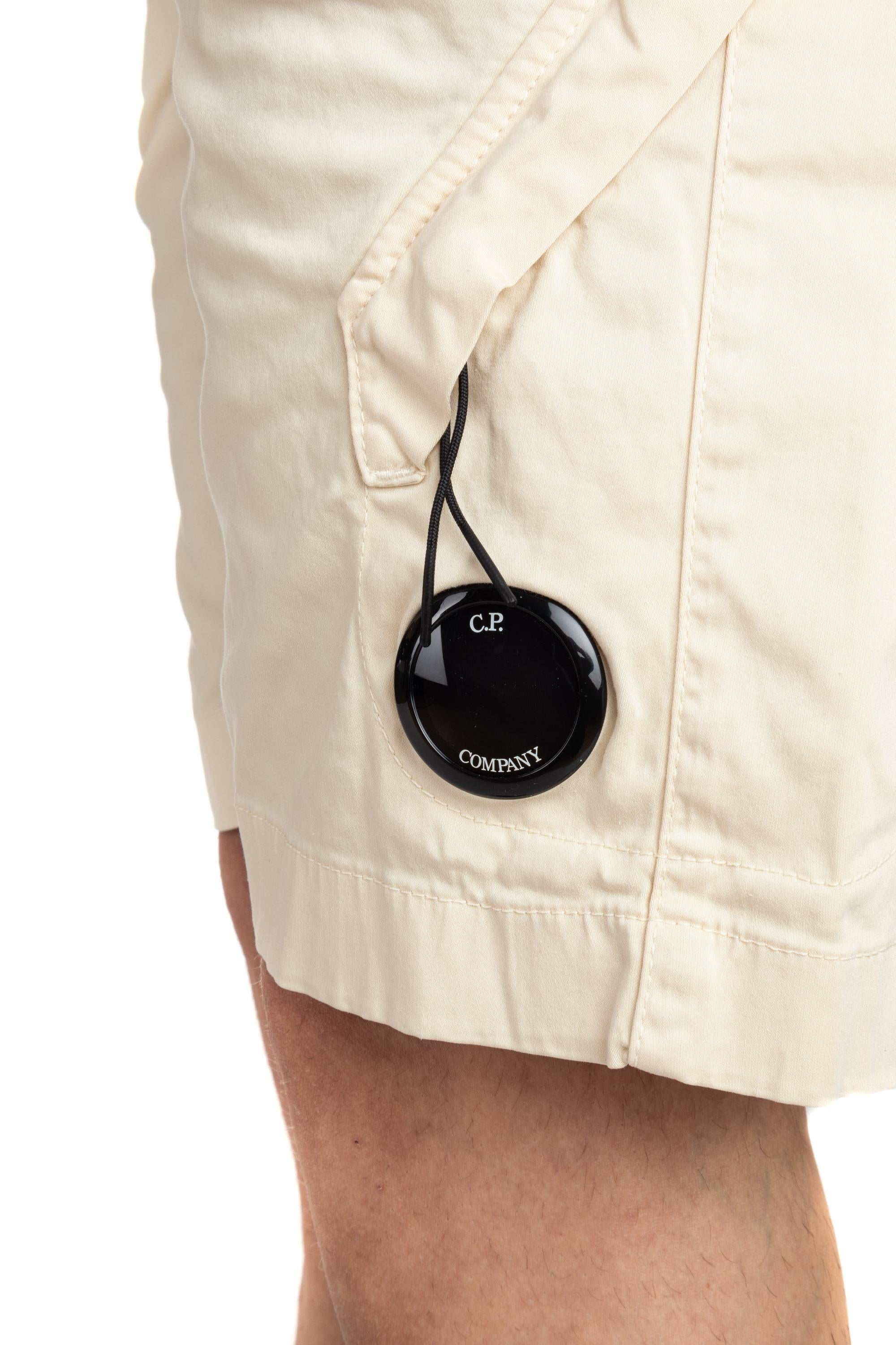 CP Company Bermuda cargo in cotone CMBE200A-005694G 402 