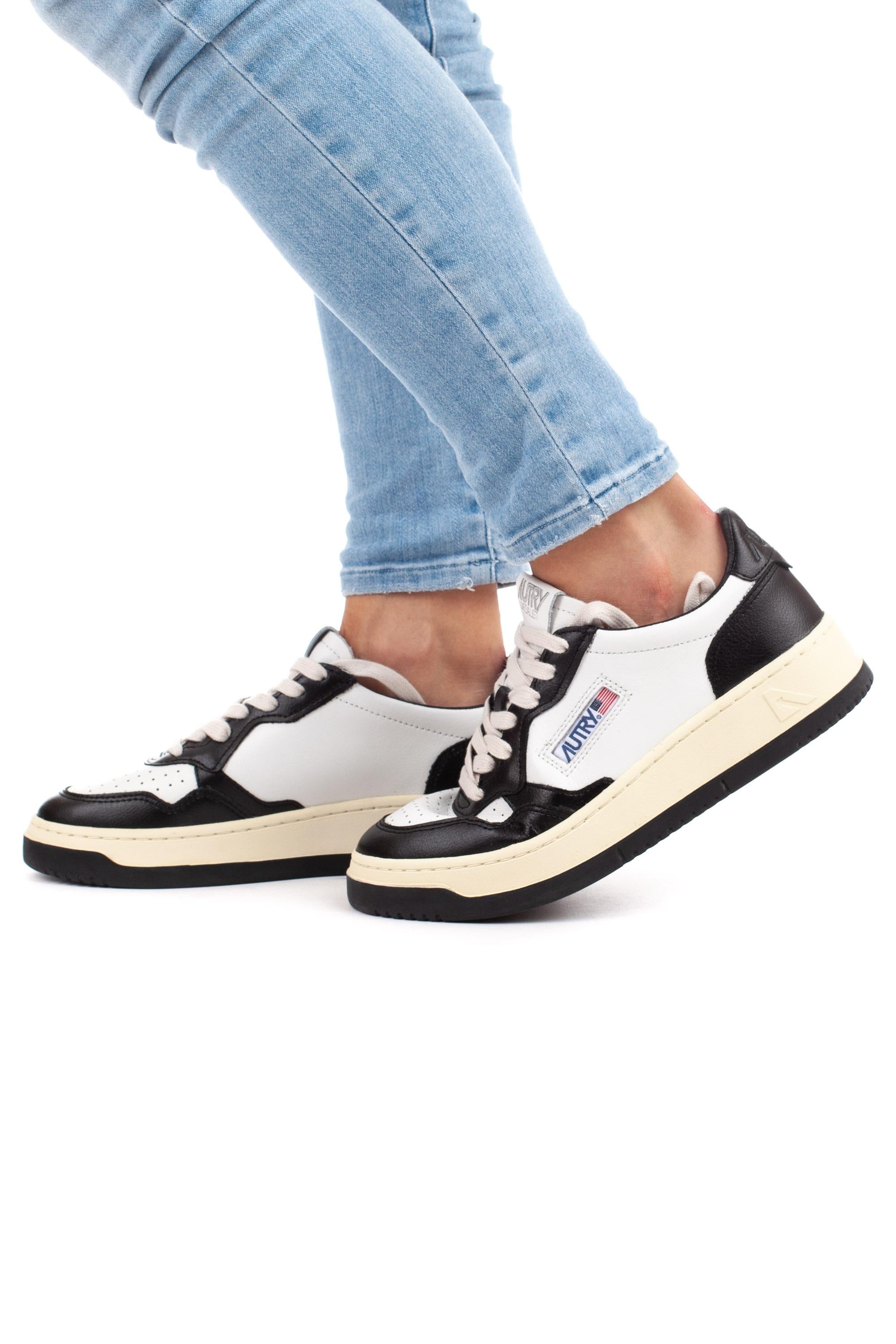 Autry Sneaker medalist donna bicolor AULW - WB01 WHT/BLK 