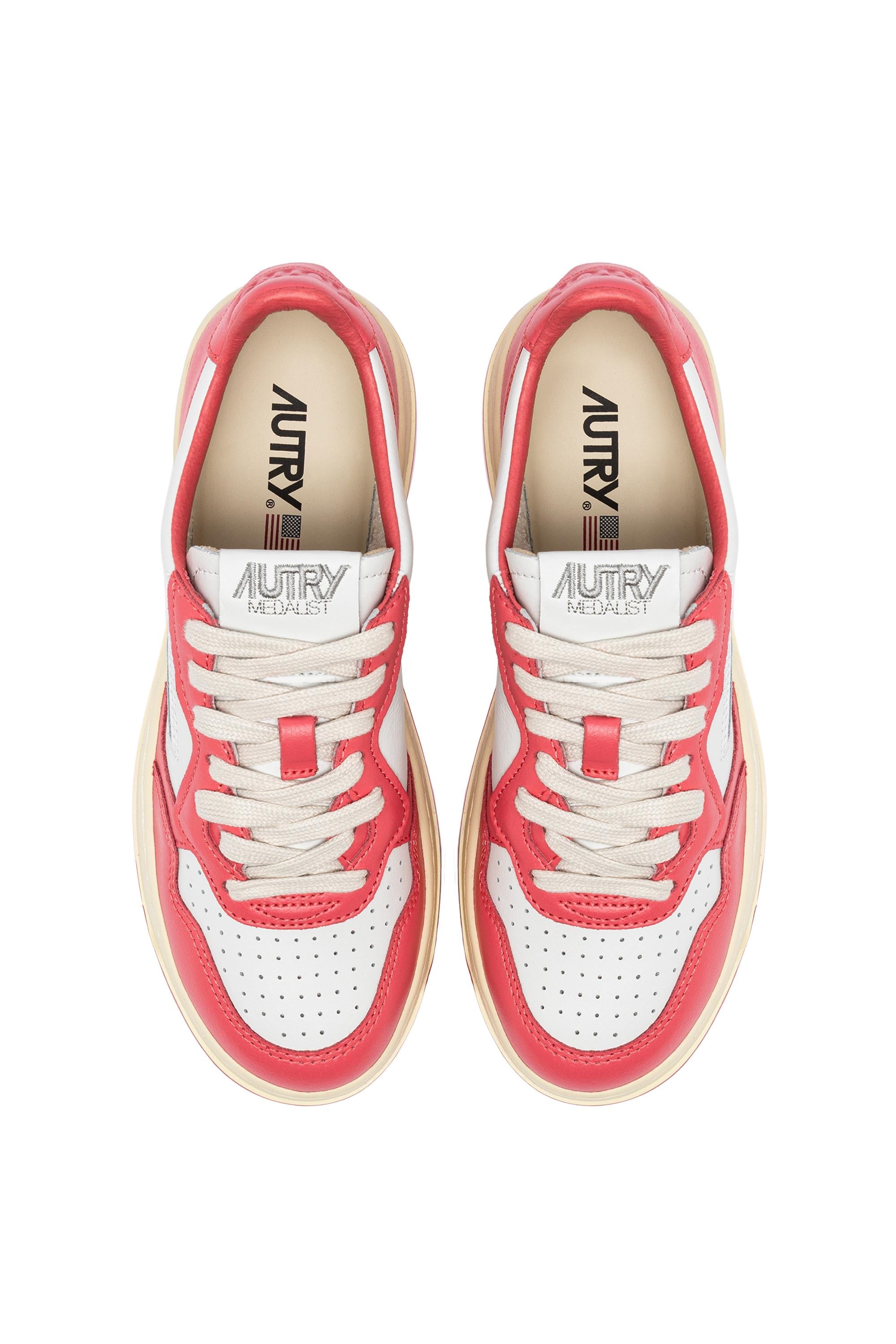 Autry Sneaker donna Medalist bicolor in pelle bianco/rosa intenso AULW WB55 WHT/TEAROSE 