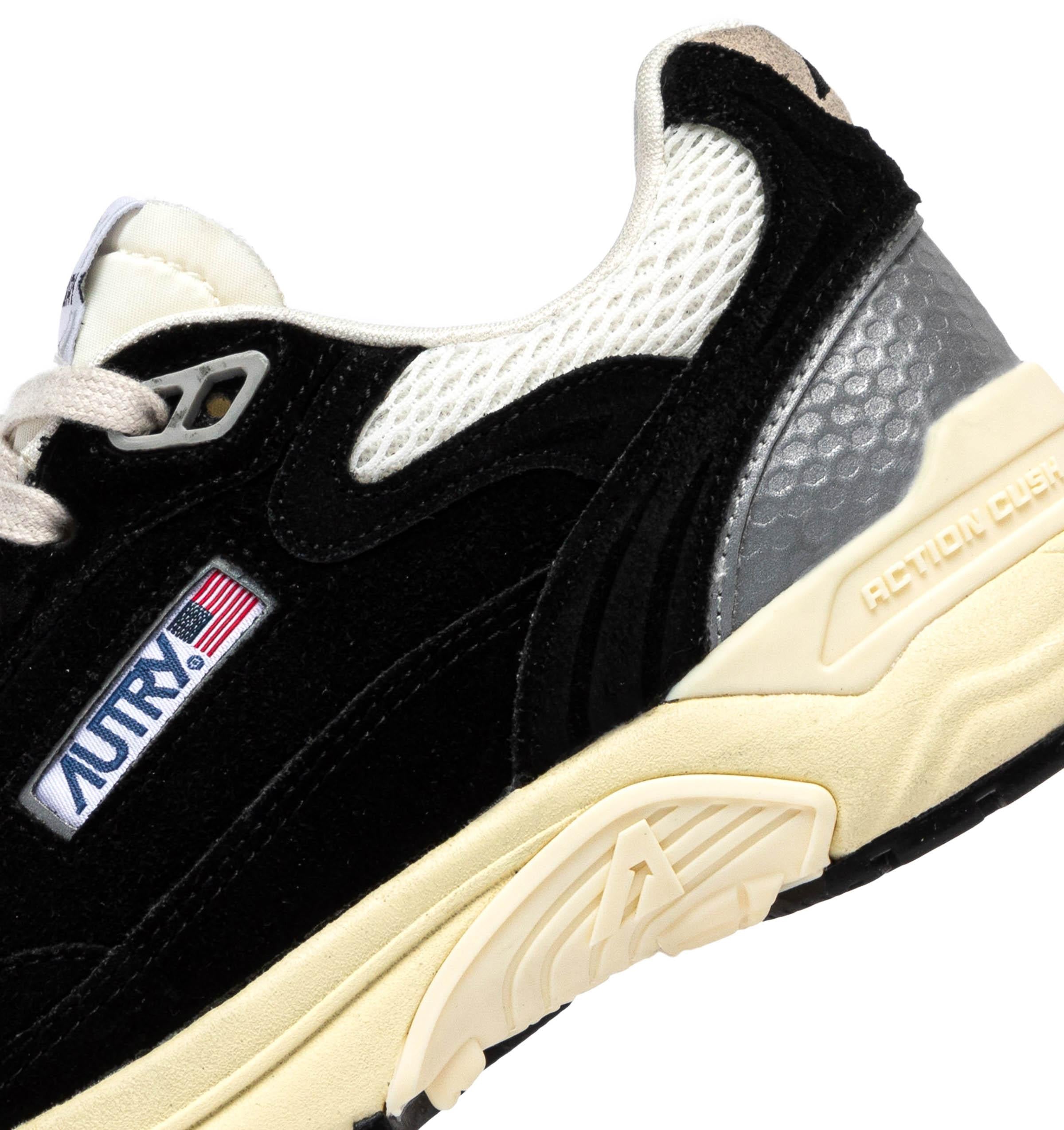 Autry Running in camoscio modello Hyperway HYLM UM07 BLACK/SILV 