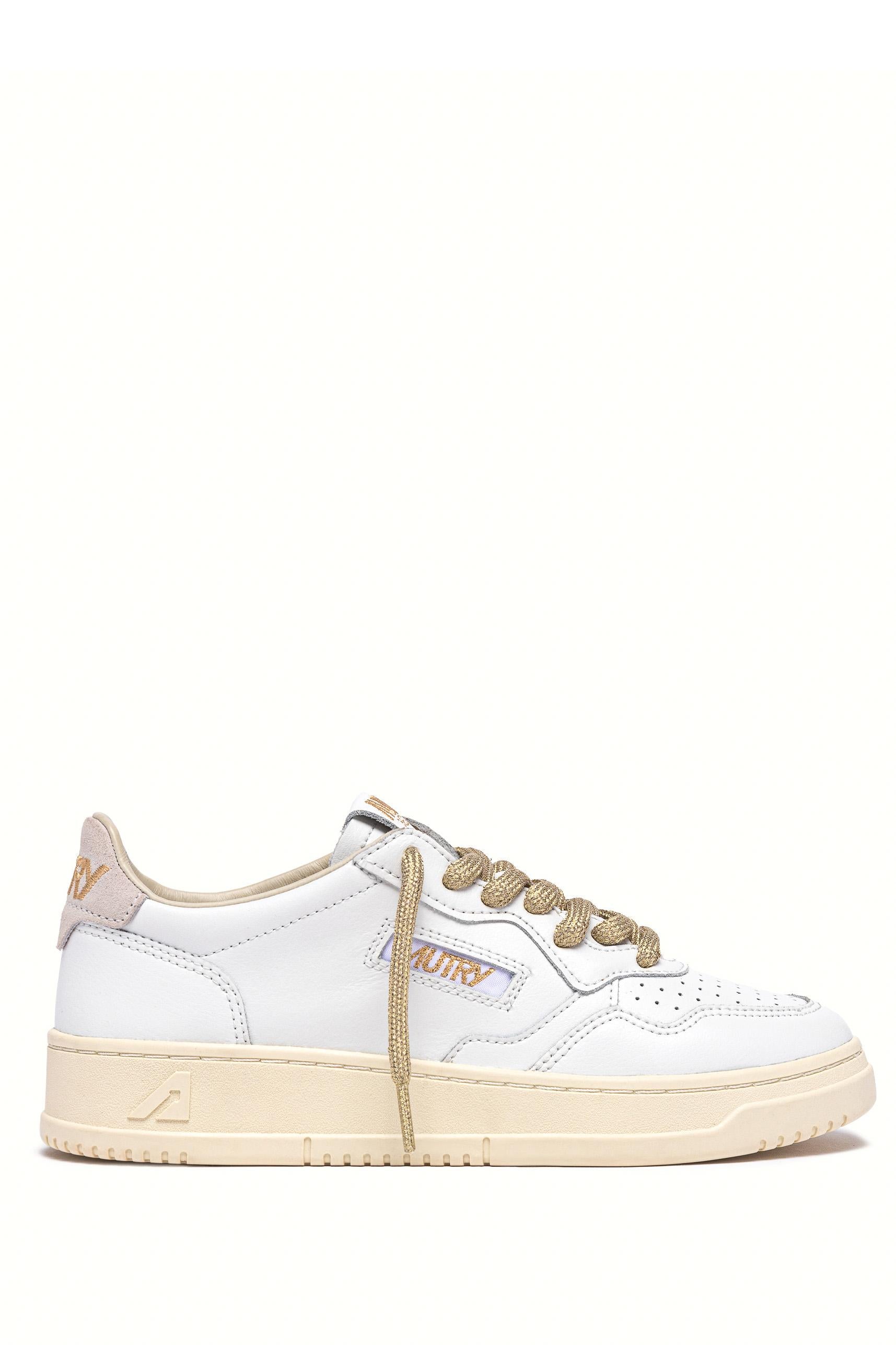 Autry Sneaker donna con lacci dorati mod. Medalist AULW SW01 WHT/WHT 