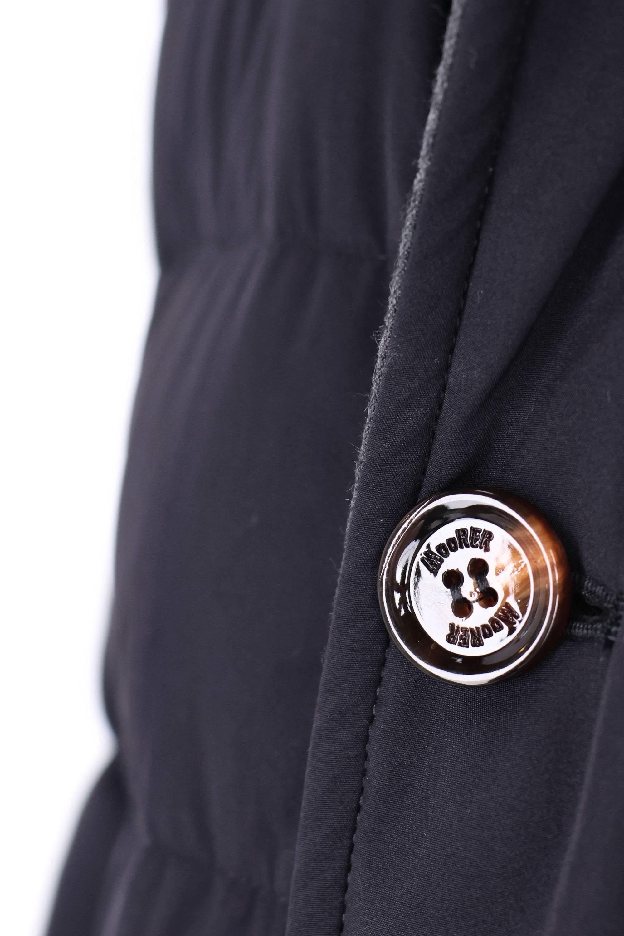 Moorer Piumino lungo con zip e bottoni modello Calandri-Kn CALANDRI-KN U0402 