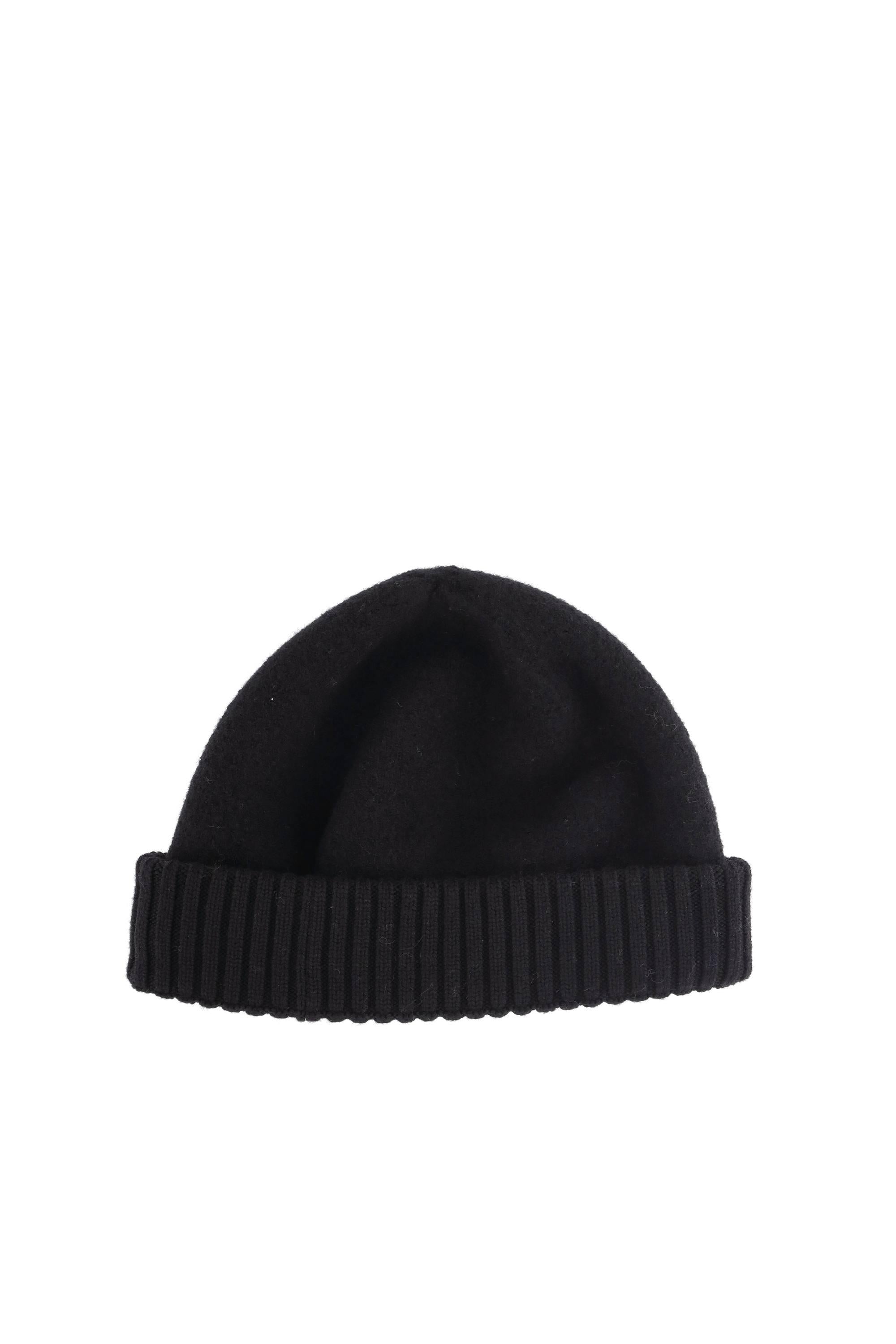 CP Company Beanie in lana merino felted MAC298A11-0513A/2 999 