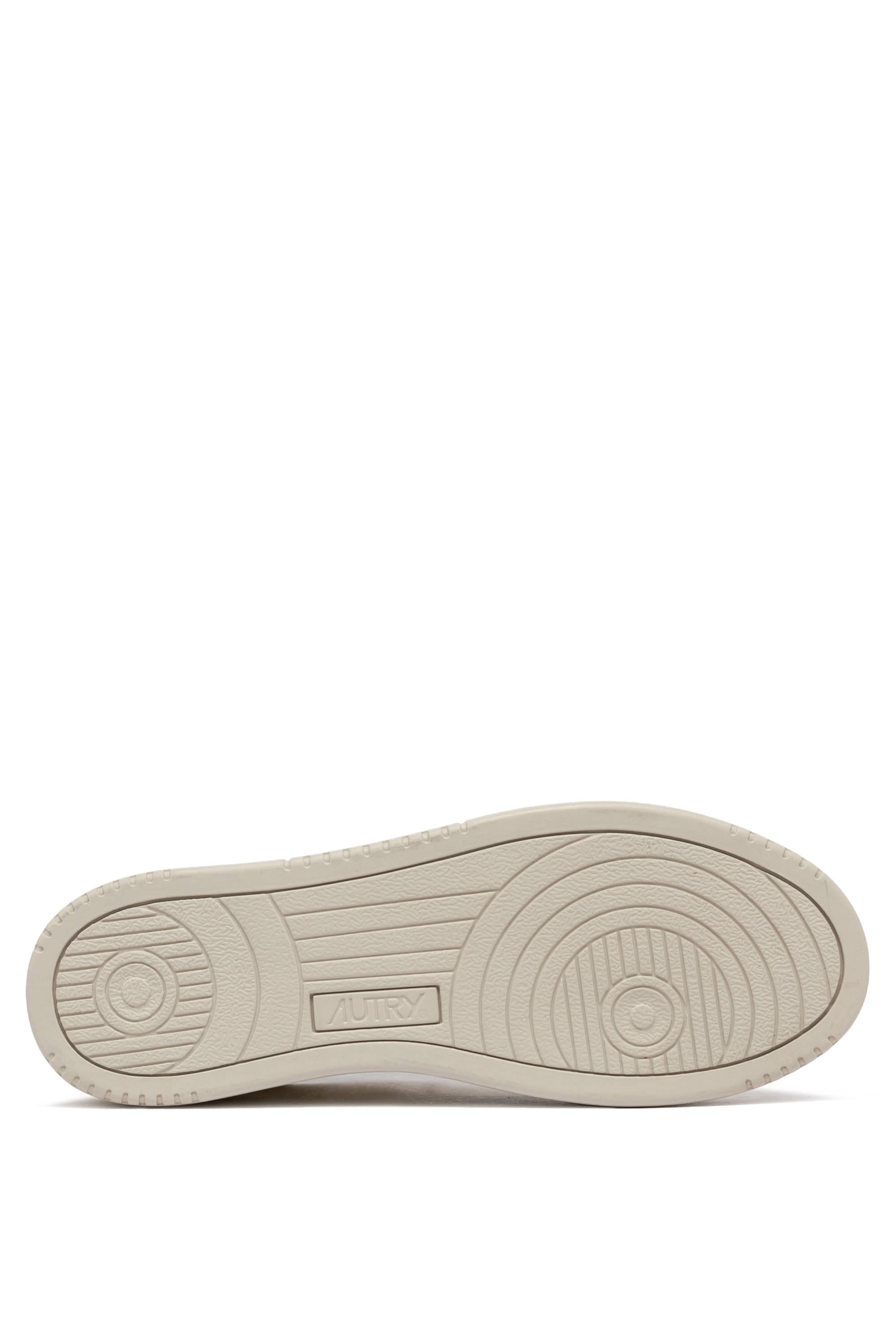 Sneaker Medalist low in pelle effetto elephant talloncino verde AULM NE05 MNT/LOFT Autry 
