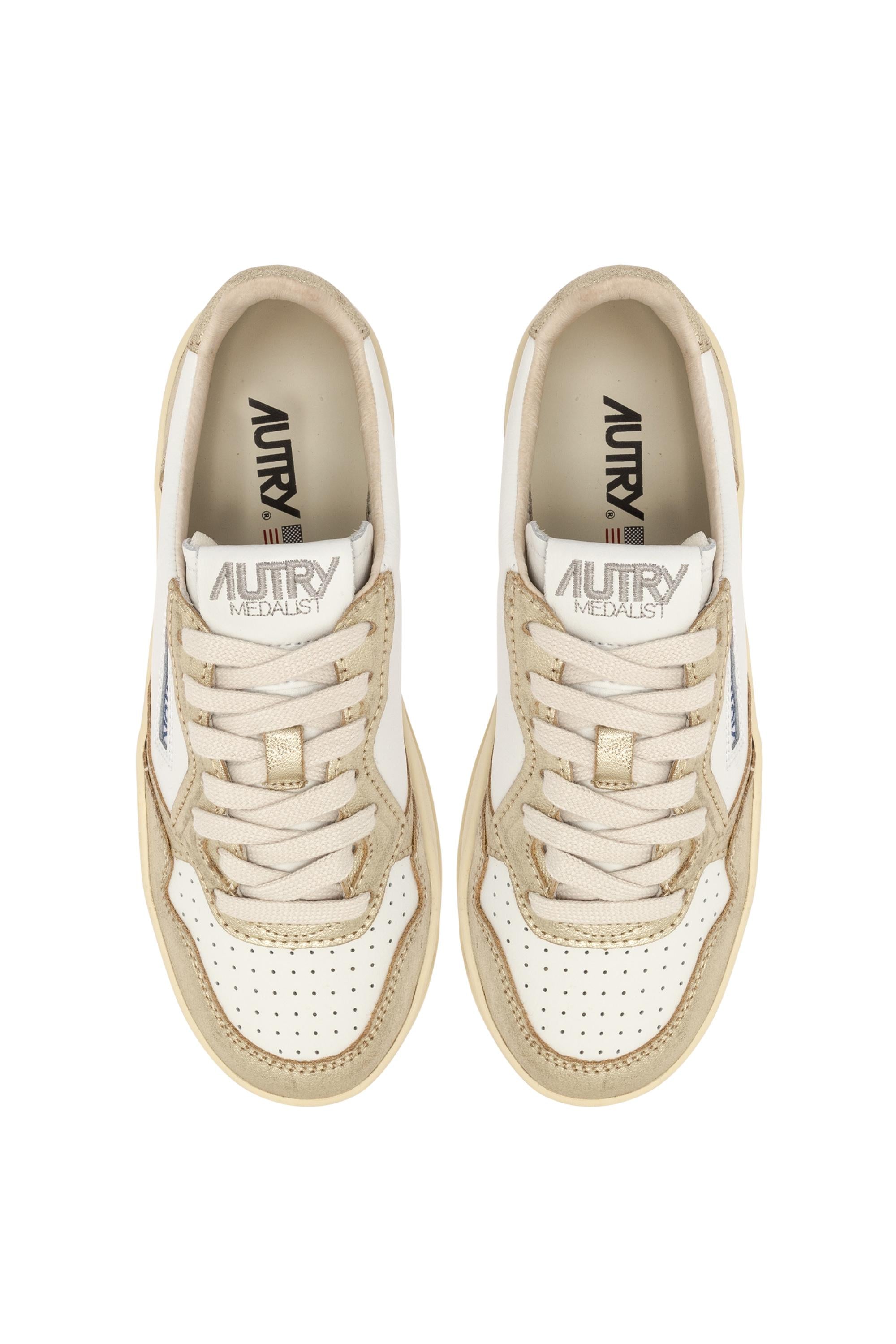 Sneaker donna Medalist Platform bicolor in pelle PTLW WB16 WHT/PLATINUM Autry 