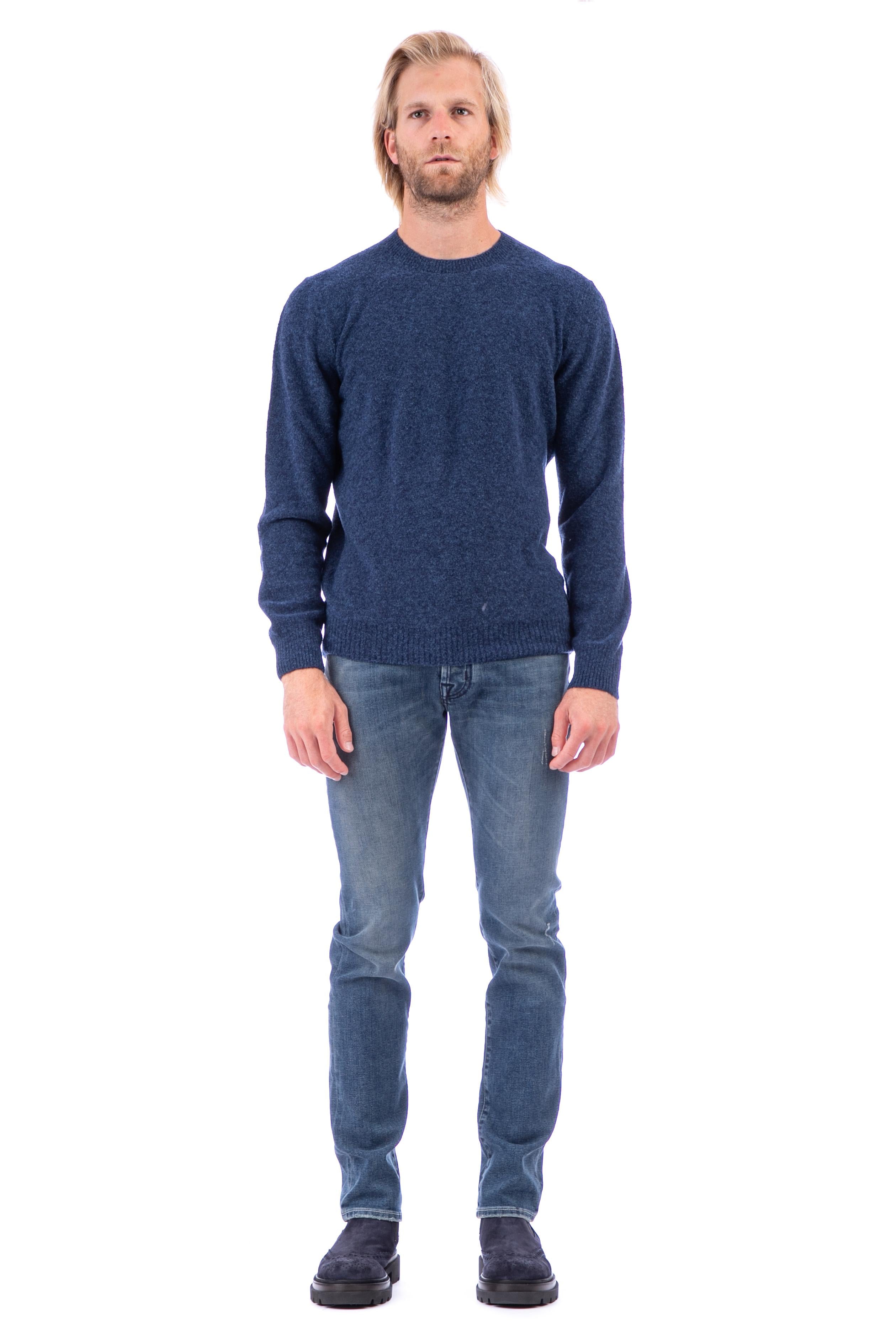 Maglia girocollo in lana boucle' 57167 24001 580 Gran Sasso 