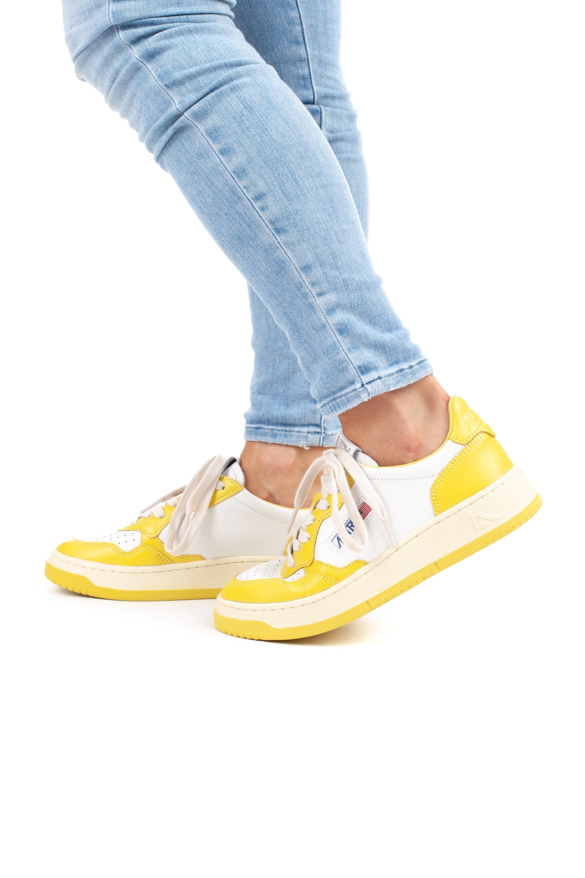 Sneaker medalist donna bicolor AULW - WB27 WHT/LIME Autry 