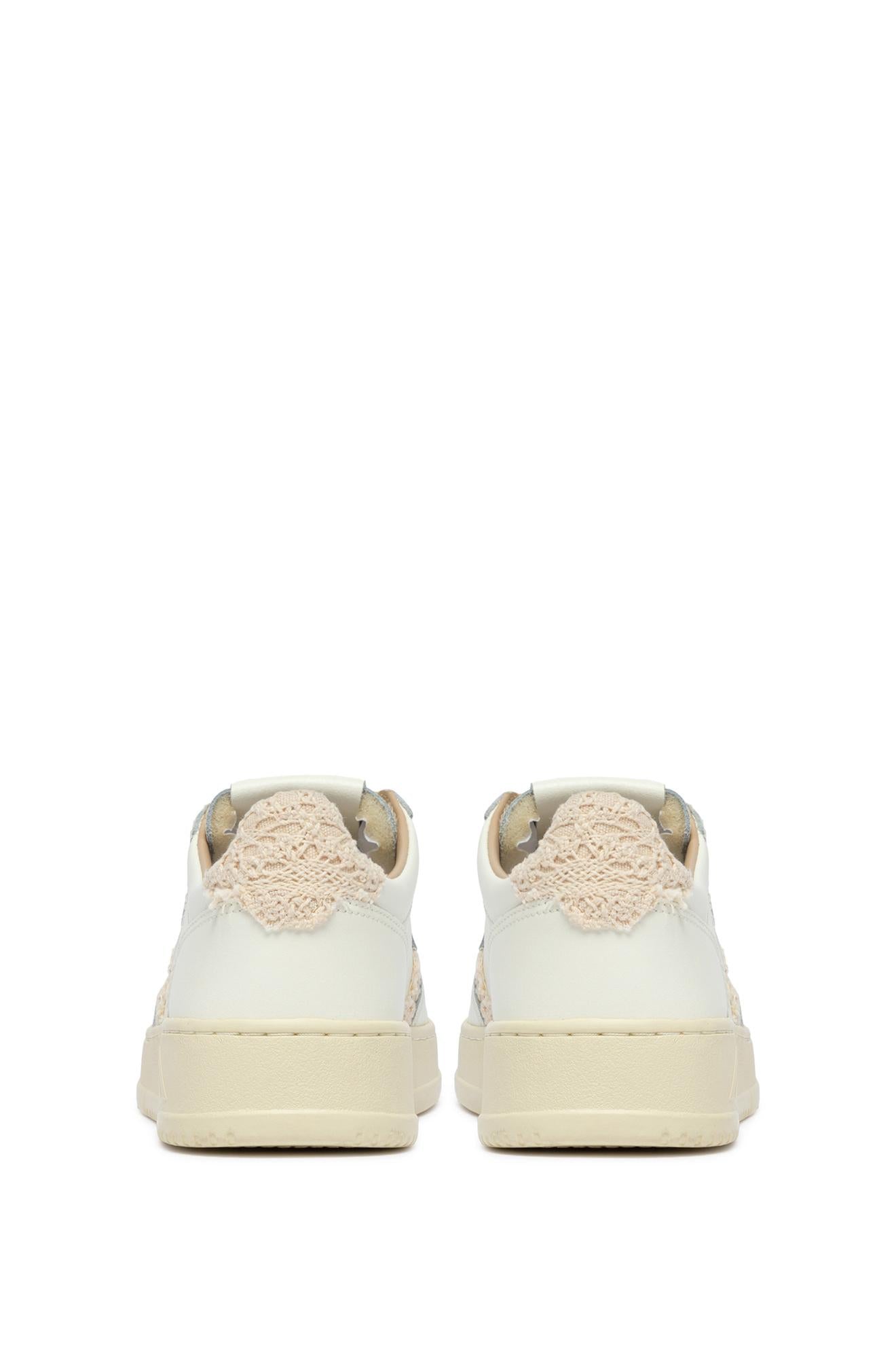 Autry Sneaker donna Medalist in pelle con dettagli macrame AULW MJ01 MRSH/ECRU 