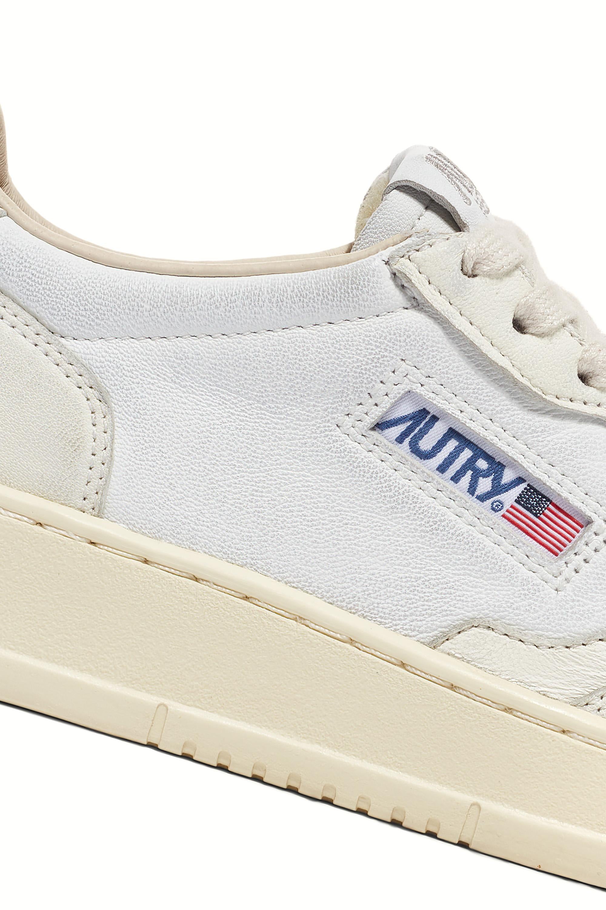 Sneaker donna Medalist bicolor soft in pelle di capra AULW GH01 WHT/WHT Autry 