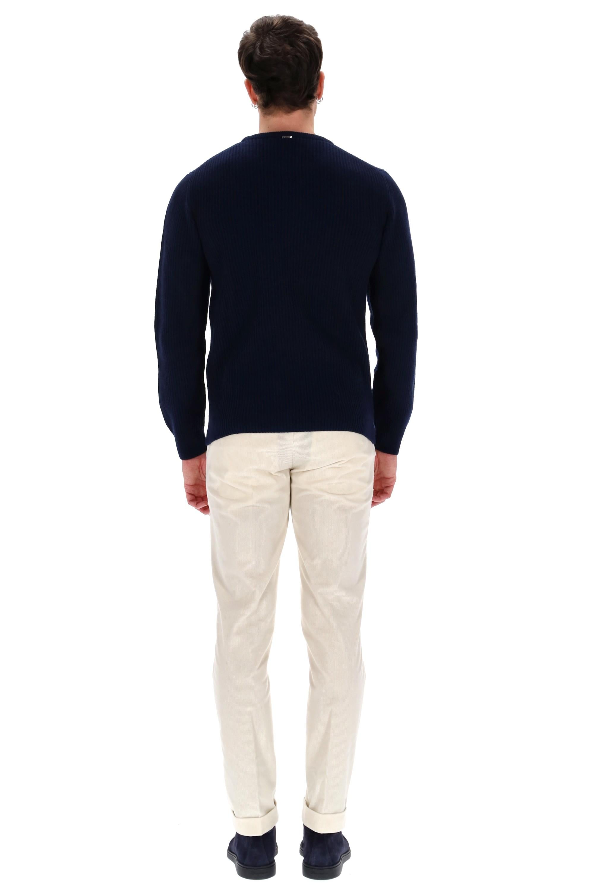 Maglia girocollo in lana-cashmere a coste MG000146U 9200 Herno 
