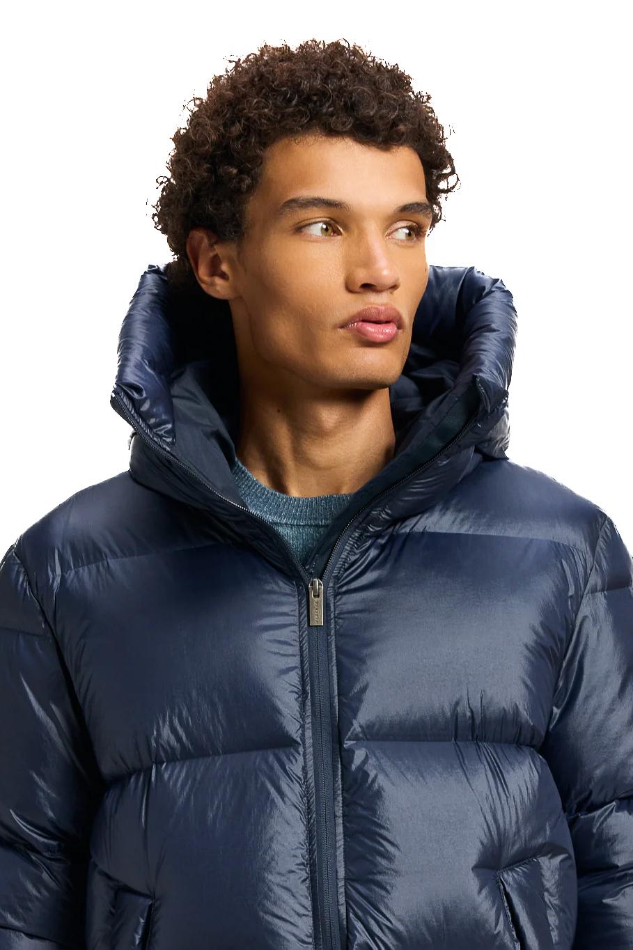 Pyrenex Piumino con cappuccio modello Barry HUY017 4004 