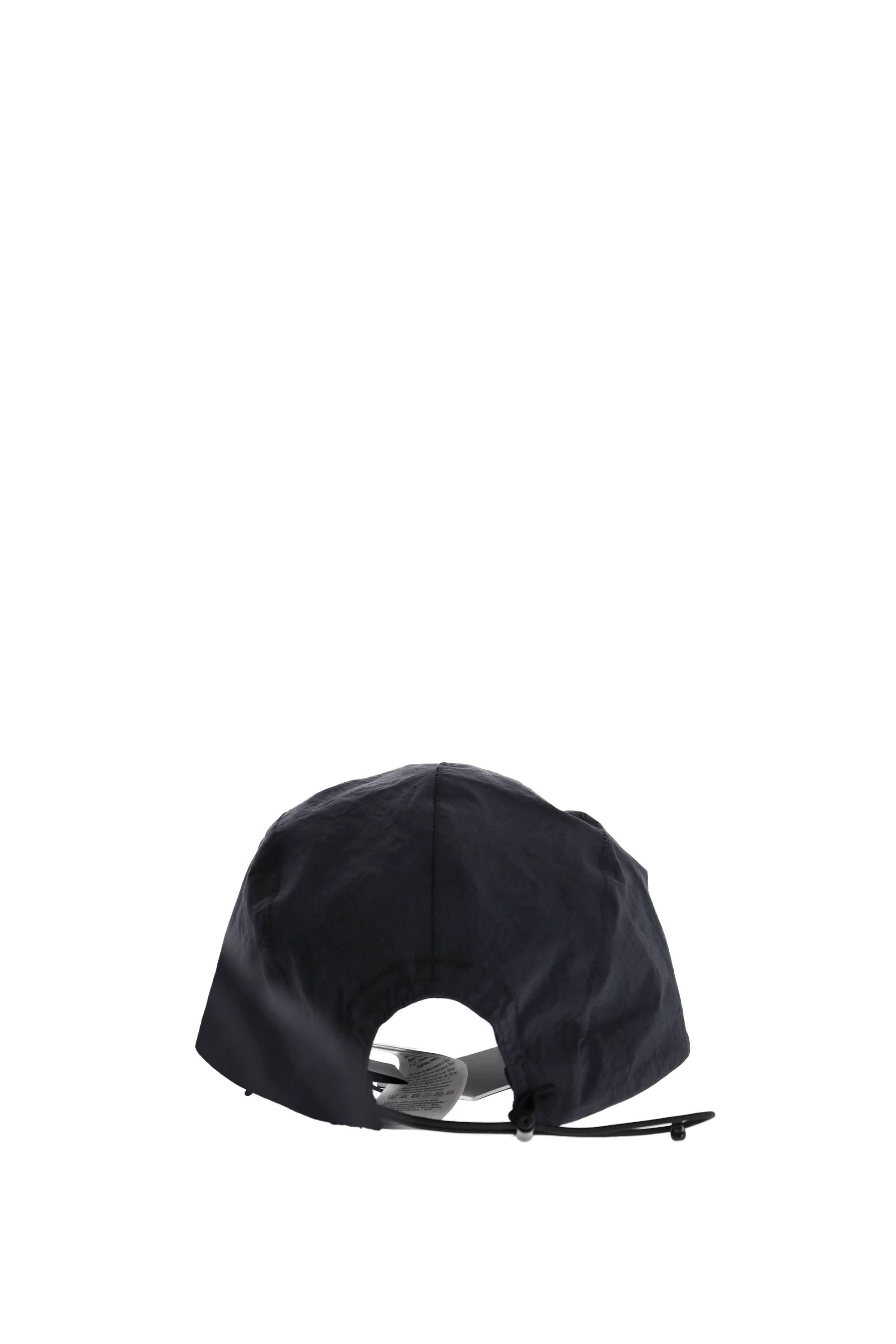 CP Company Cappello paper touch MAC225A11 0188A 888 