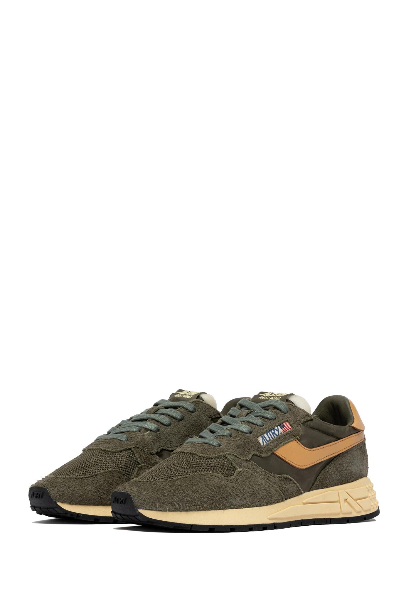 Autry Running donna Reelwind in camoscio e mesh WWLW UT44 KHA/TAFFY 