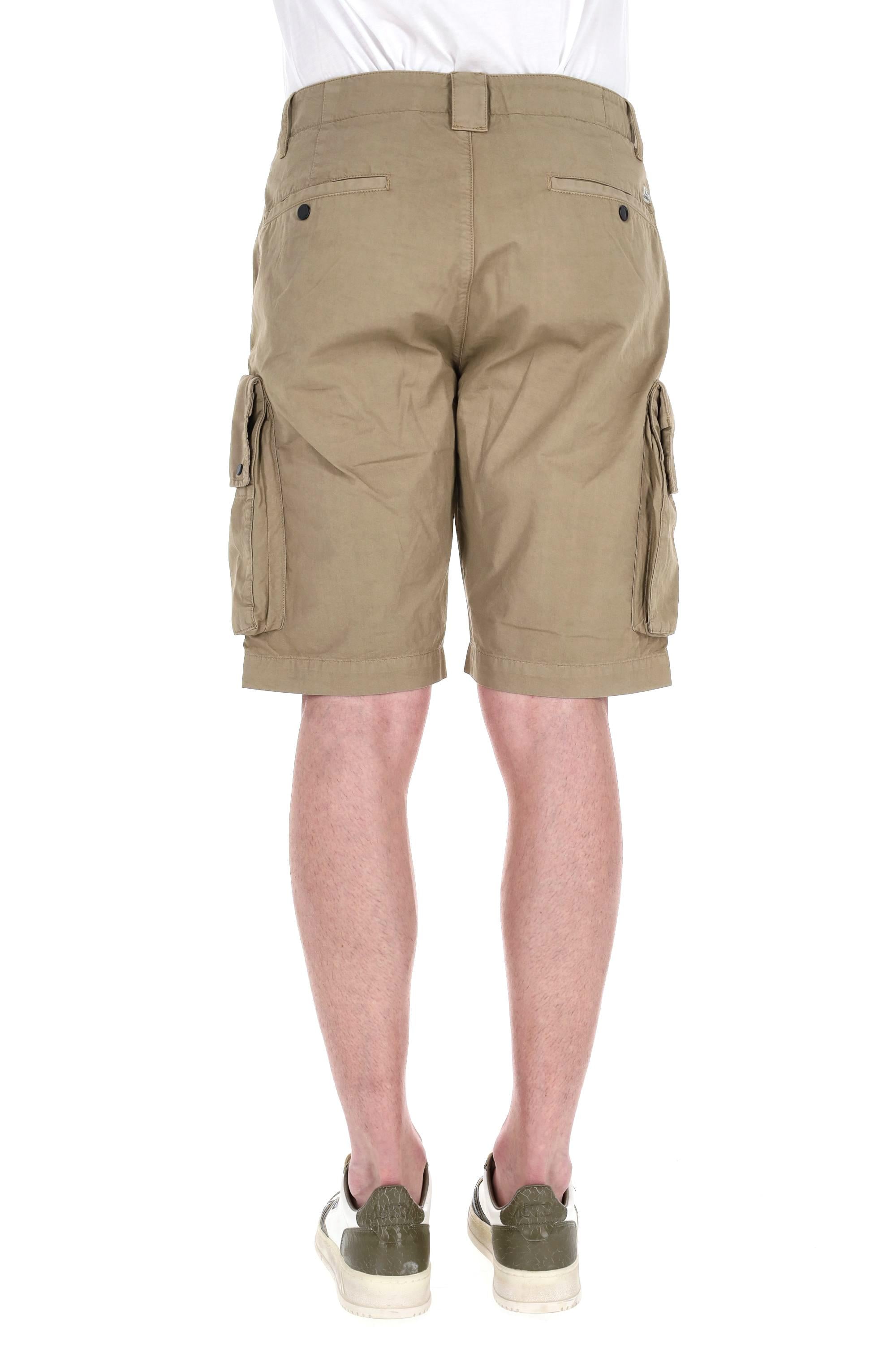 CP Company Bermuda in cotone gabardina modello cargo MBE315A11 0340O 305 