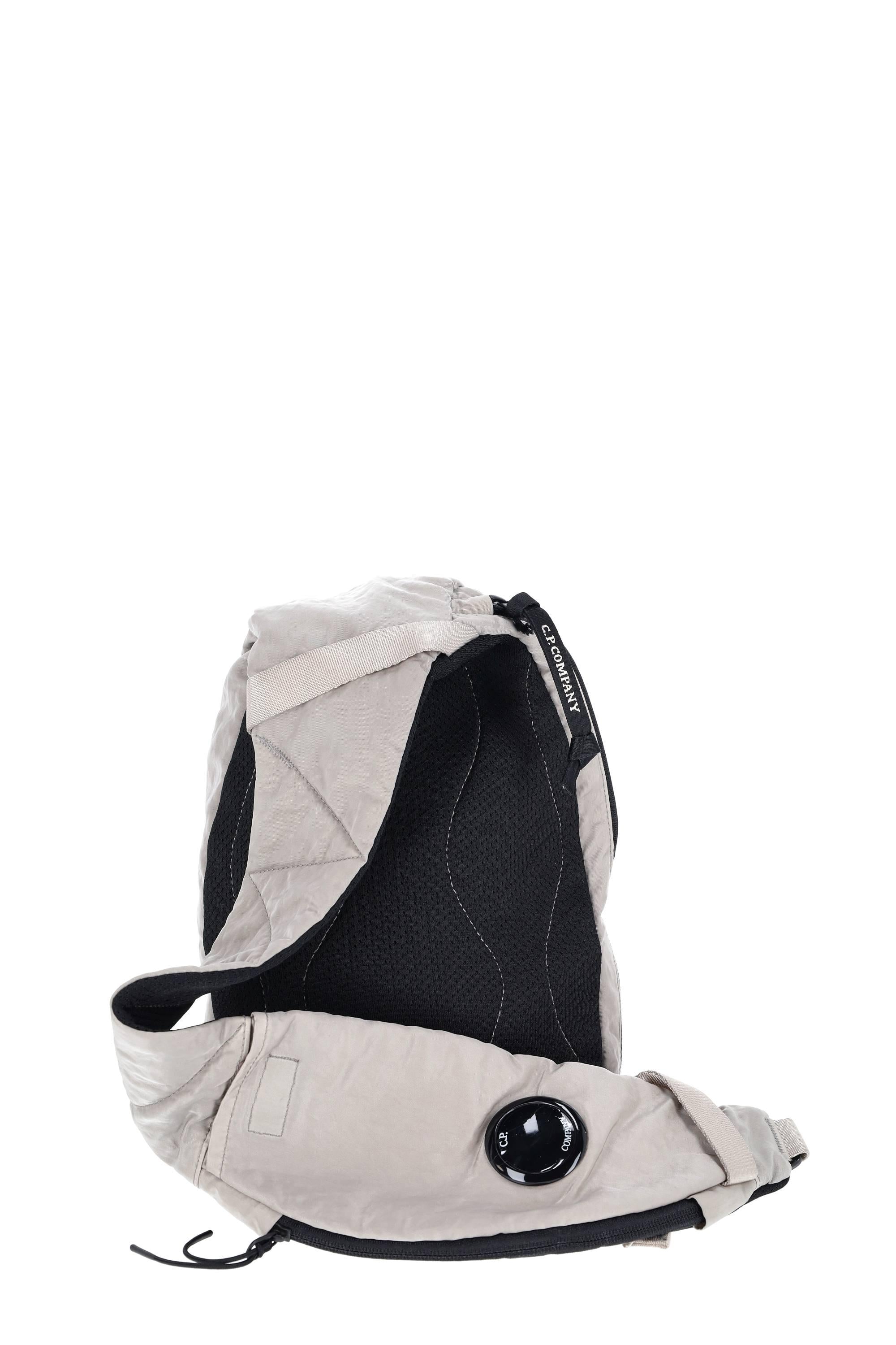 CP Company Back pack in Nylon-b 20CMAC735A 005269G/2 904 