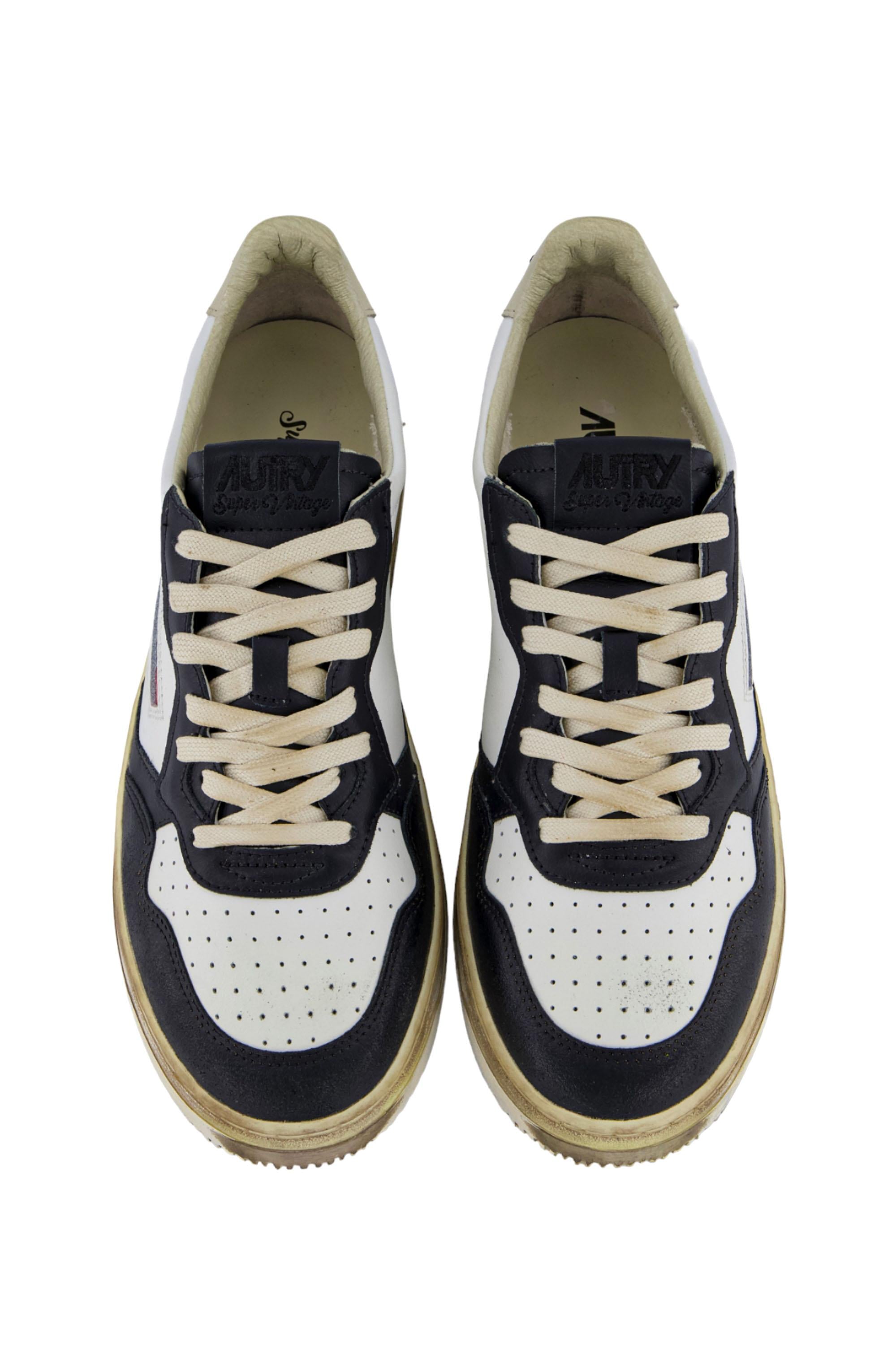 Sneaker super vintage in pelle AVLM VL01 STN/MTRT Autry 