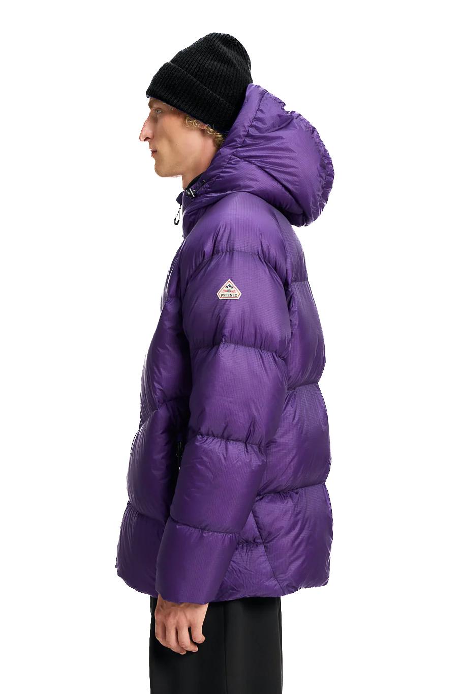 Pyrenex Piumino modello Helium HMY011 5190 